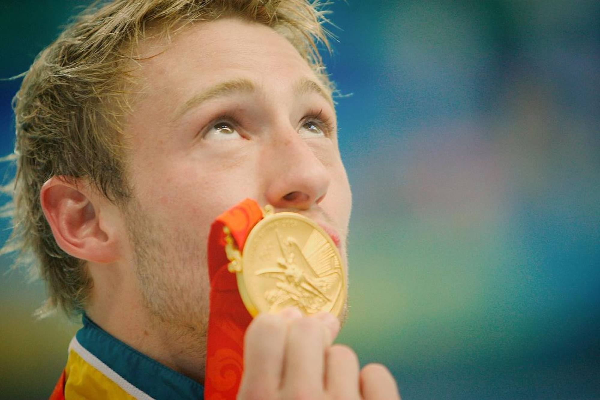 His gold. Matthew Mitcham. Мэттью Митчем. Matthew Mitcham Australia. Olympics Kisses.