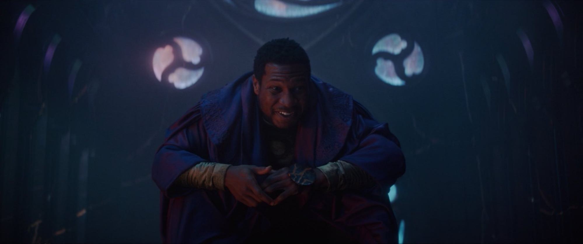 Jonathan Majors in Loki. Photo: @HiddlestonWeds/Twitter