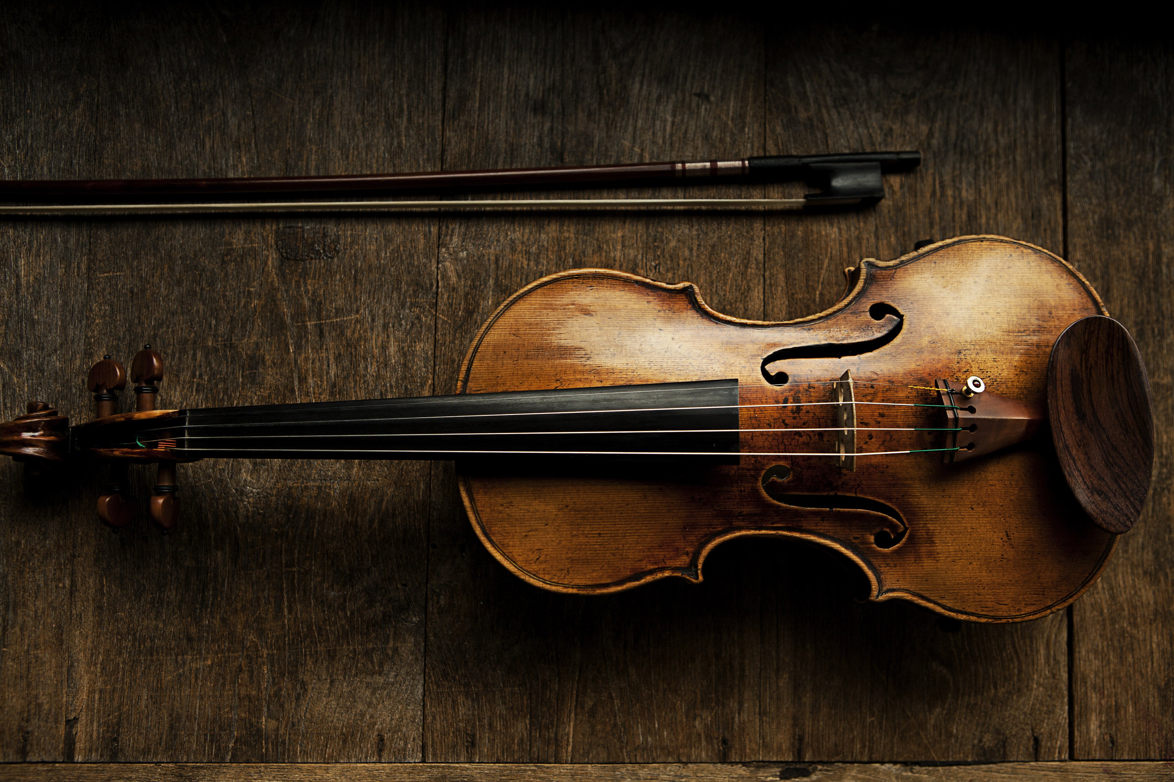The storied “ex-Bazzini, ex-Soldat” violin crafted by Joseph Guarneri “del Gesu” in 1742, currently on a lifetime loan to American musician Rachel Barton Pine. Photo: Lisa Marie Mazzucco