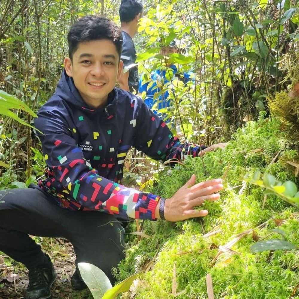 Tengku Hassanal Ibrahim Alam Shah has green fingers. Photo: @this.7/Instagram