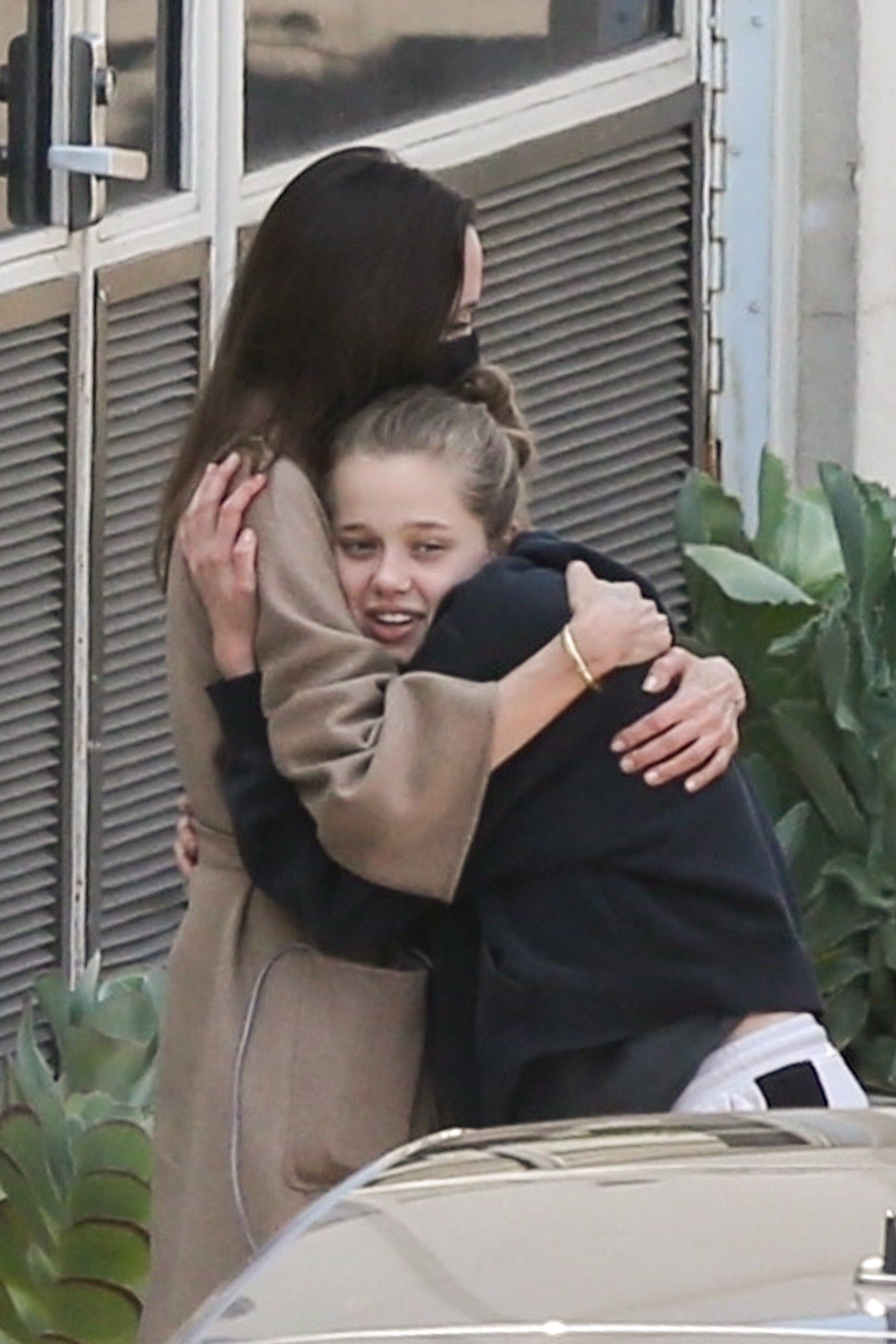 Angelina Jolie leaves a Burbank hospital and reunites with Shiloh Jolie-Pitt after a visit that was nearly six hours. Photo: Backgrid