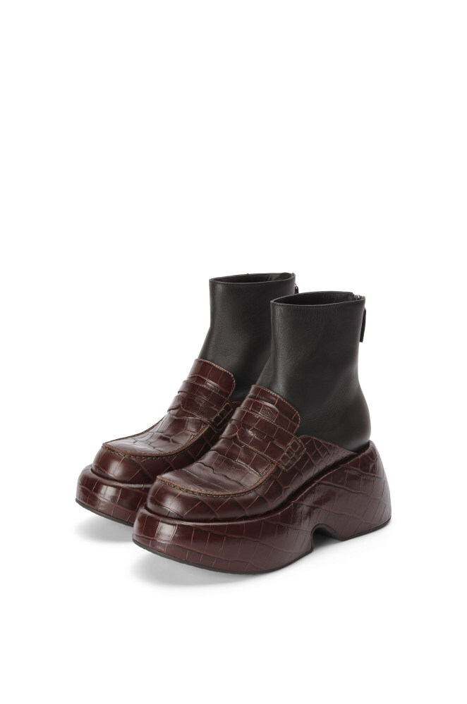 The brand’s new boots brings a masculine edge. Photo: Loewe