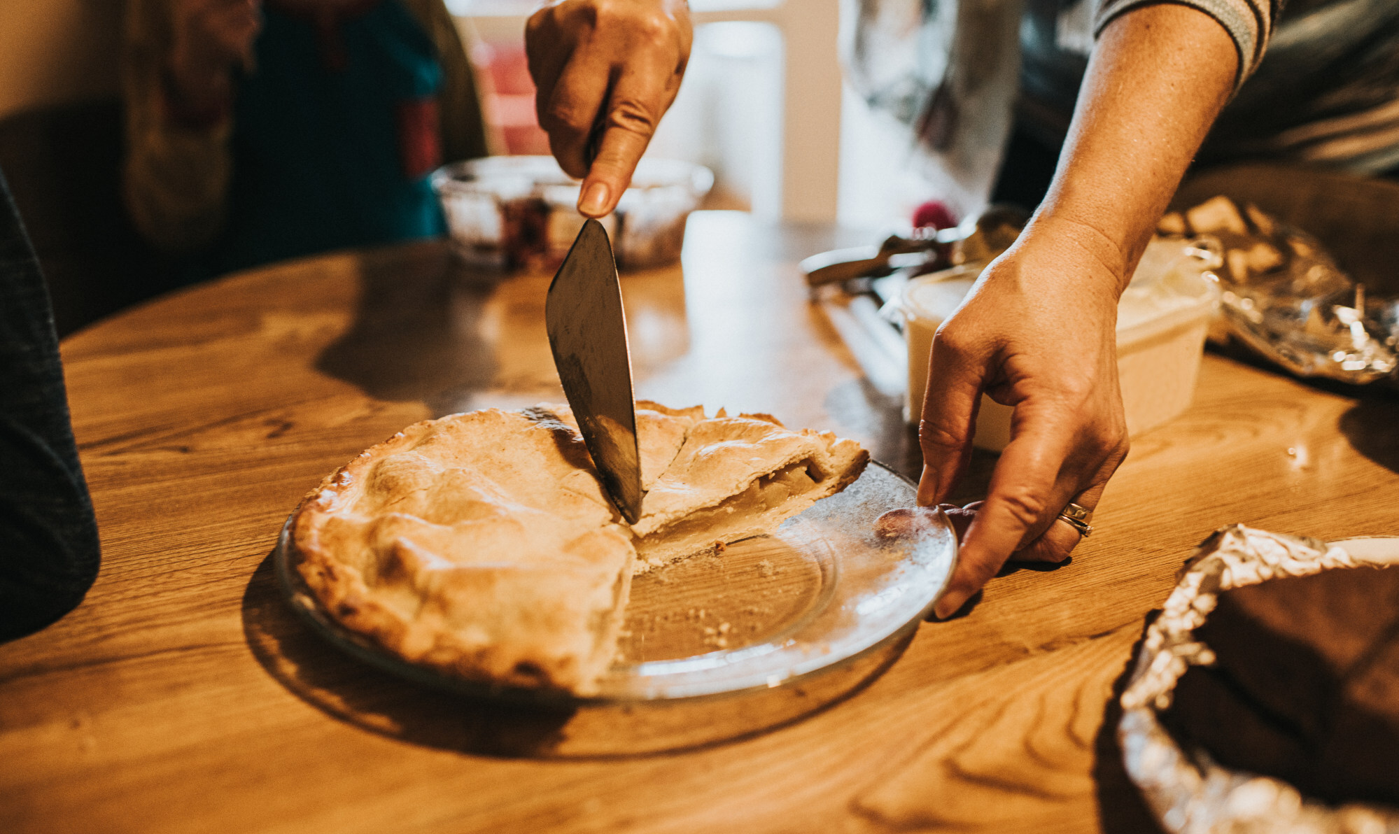 Americans gallantly rescued the pie from the British, Siegel writes, transforming it into apple pie. Photo: Getty Images