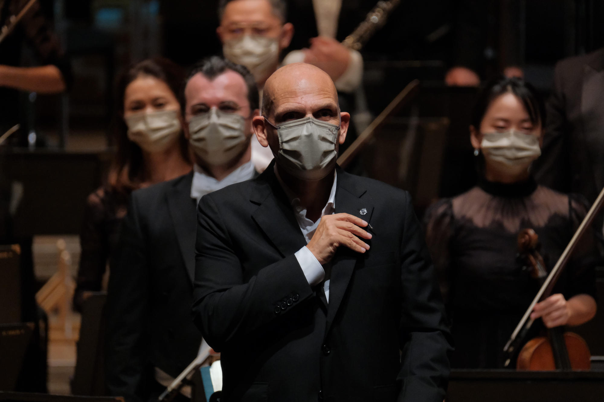 The Hong Kong Philharmonic Orchestra and musical director Jaap van Zweden receive the applause of the audience at the Hong Kong Cultural Centre Concert Hall during its season-opening concert. Photo: Hong Kong Philharmonic Orchestra