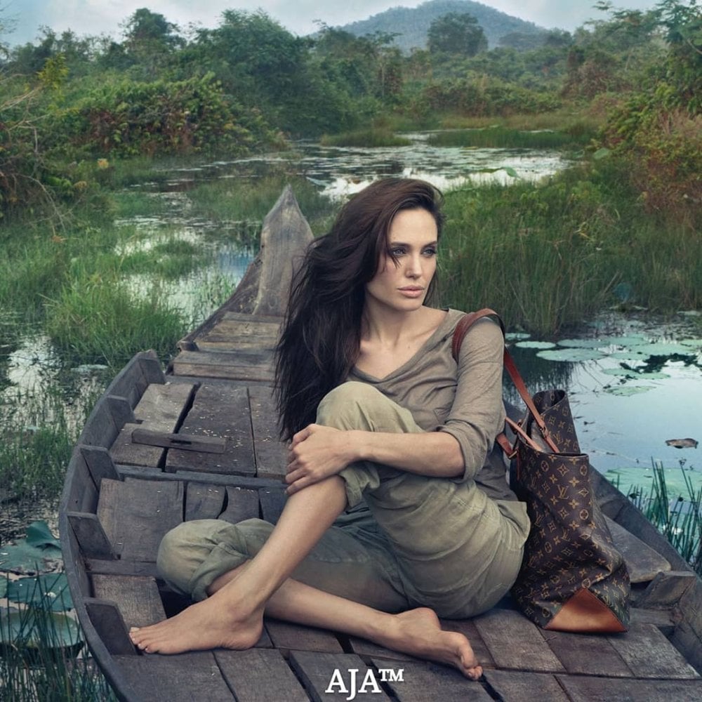 Angelina Jolie went to Vietnam for her campaign with Louis Vuitton in 2011. Photo:@angelinajolieadmirers/Instagram