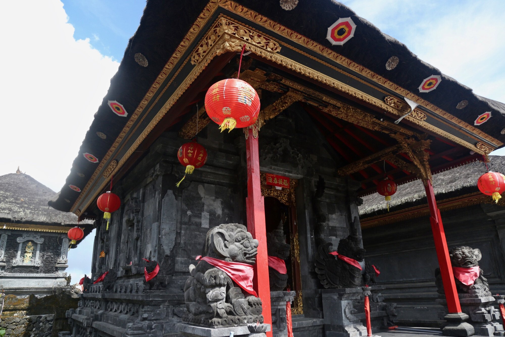 Ching Wei’s shrine at Ulun Danu Batur. Photo: Ian Lloyd Neubauer
