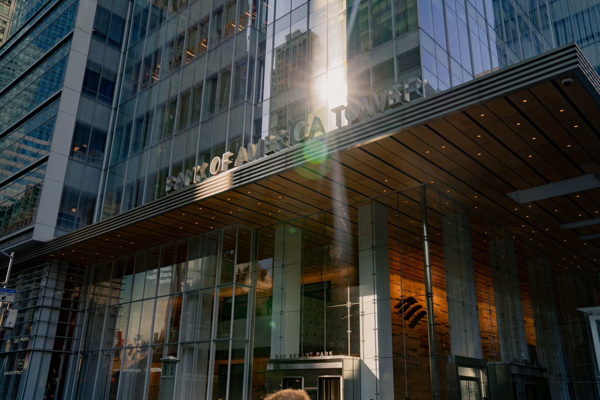 The sun shines on the Bank of America Tower in New York on September 7. A vast pool of the world’s savings has flowed into asset management funds in globalised, largely unregulated capital markets, too large to be accommodated by the commercial “Main Street” banks. Photo: Bloomberg