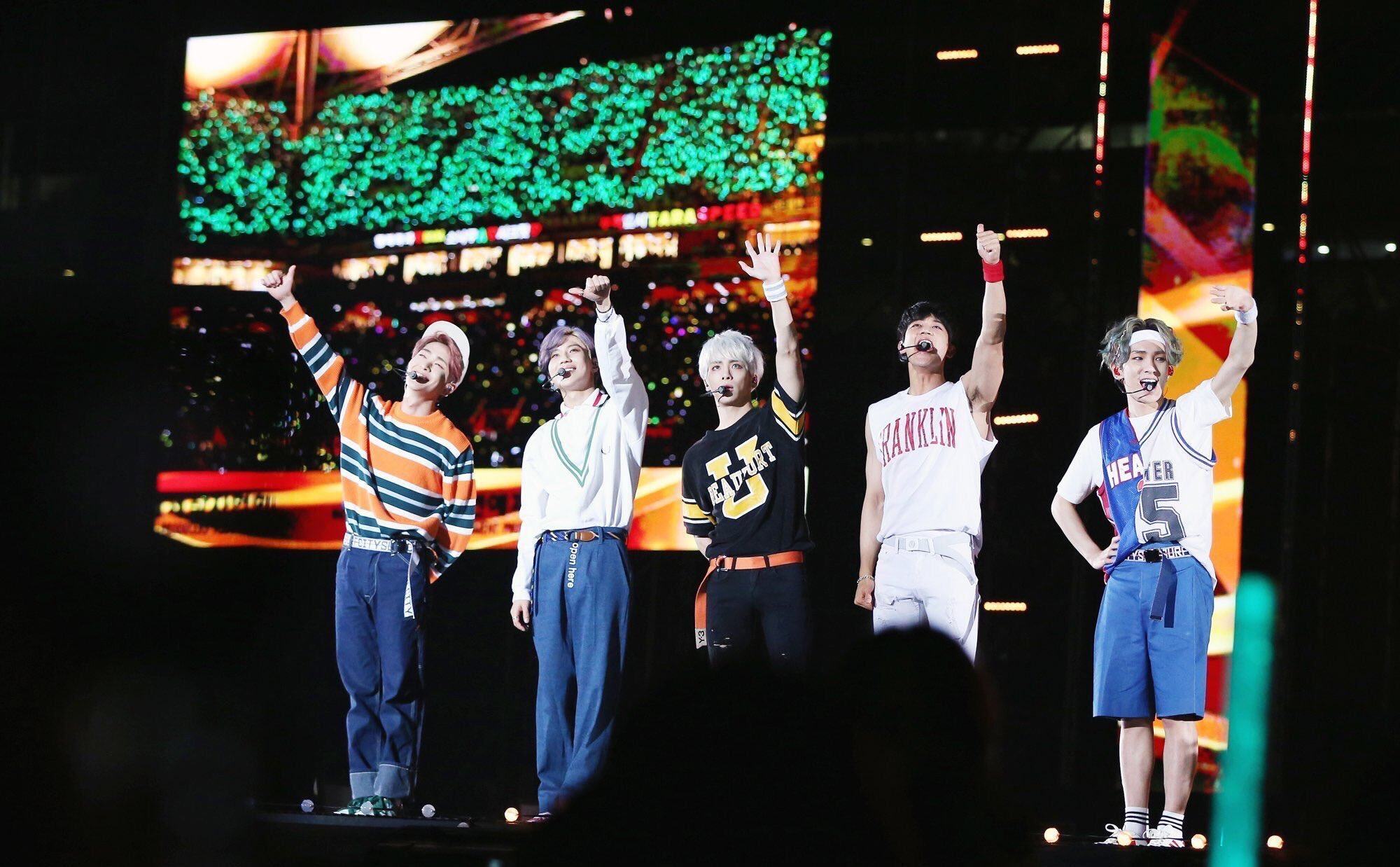 Shinee performing at the 2015 Dream Concert. Photo: @mcspicekey/Twitter