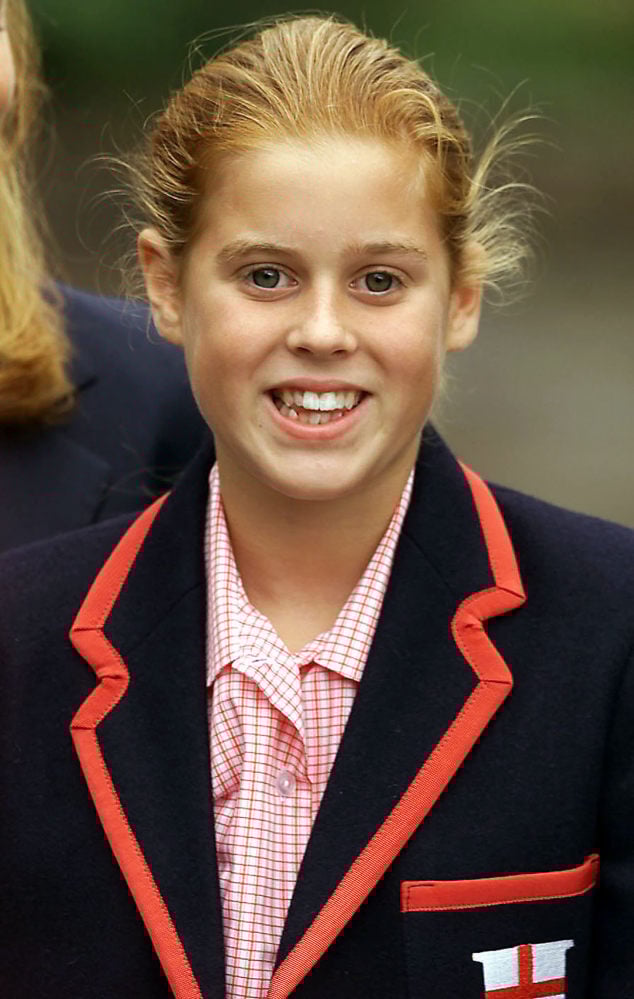 Britain’s Princess Beatrice arrives for her first day at St George’s school in Ascot September 6, 2000. Photo: Reuters