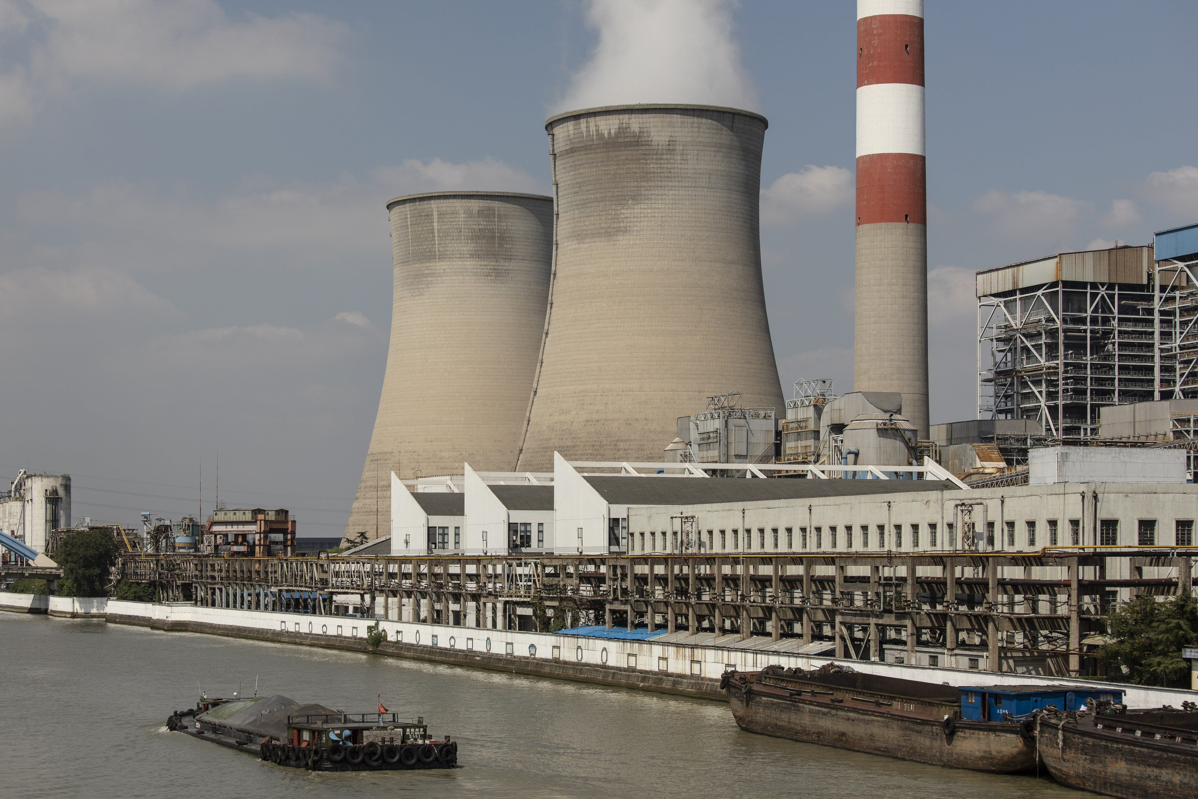 The Wangting Power Plant in Jiangsu province, China. Xi’s announcement was hailed as a significant step amid increasing climate concerns. Photo: Bloomberg