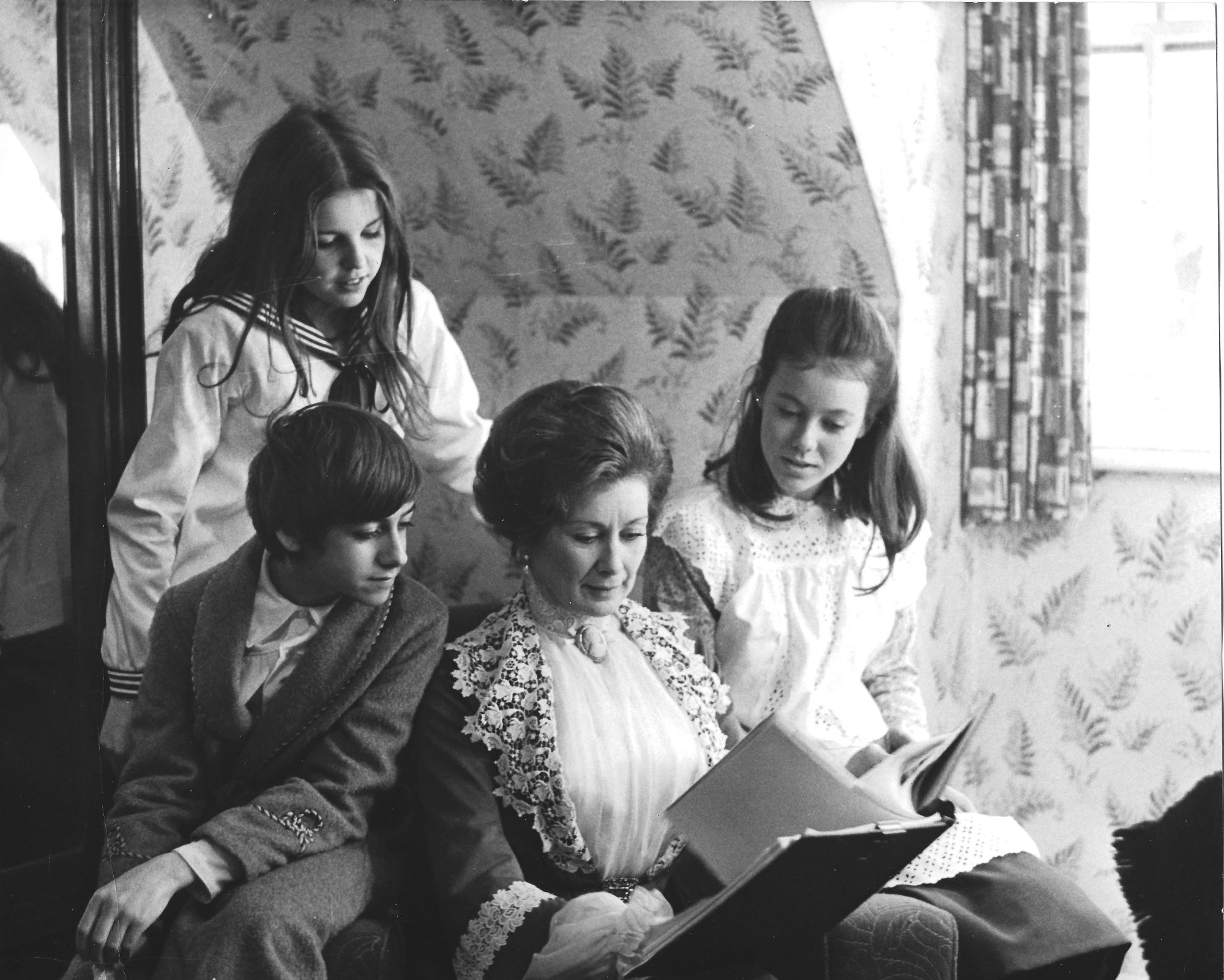 Profile | Call the Midwife star Jenny Agutter on being a Railway child,  mother, now grandma, and her career on stage and screen | South China  Morning Post, image size:2000x1602