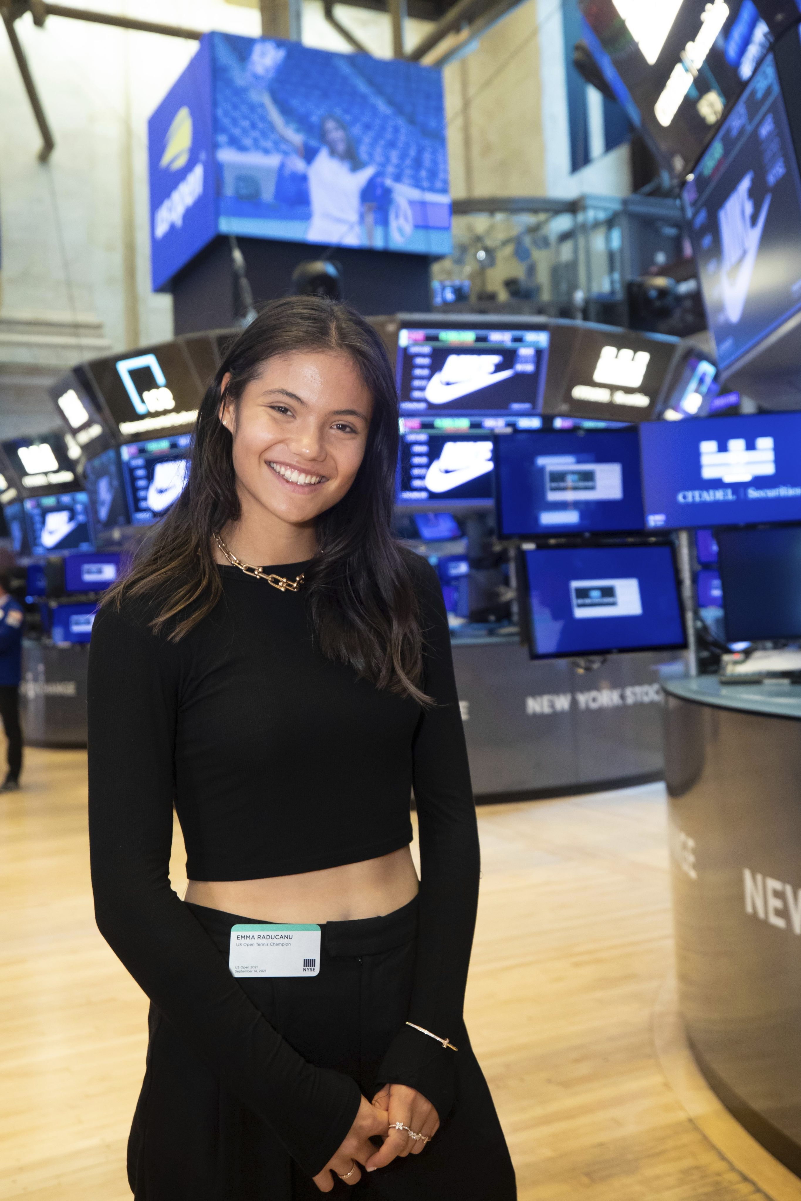 Making bank?
Emma Raducanu, US Open women’s singles champion at the New York Stock Exchange on September 14, 2021. Photo: New York Stock Exchange via AP