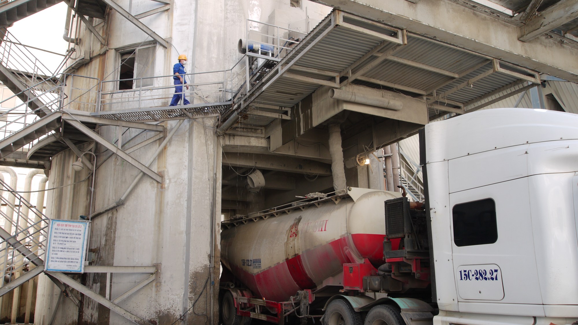 A worker inside Hai Phong Thermal Power Station in Vietnam. Photo: Sen Nguyen