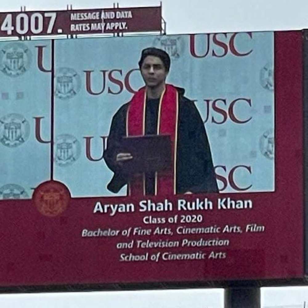 Aryan Khan during his graduation ceremony. Photo: @fkforsrk/Instagram
