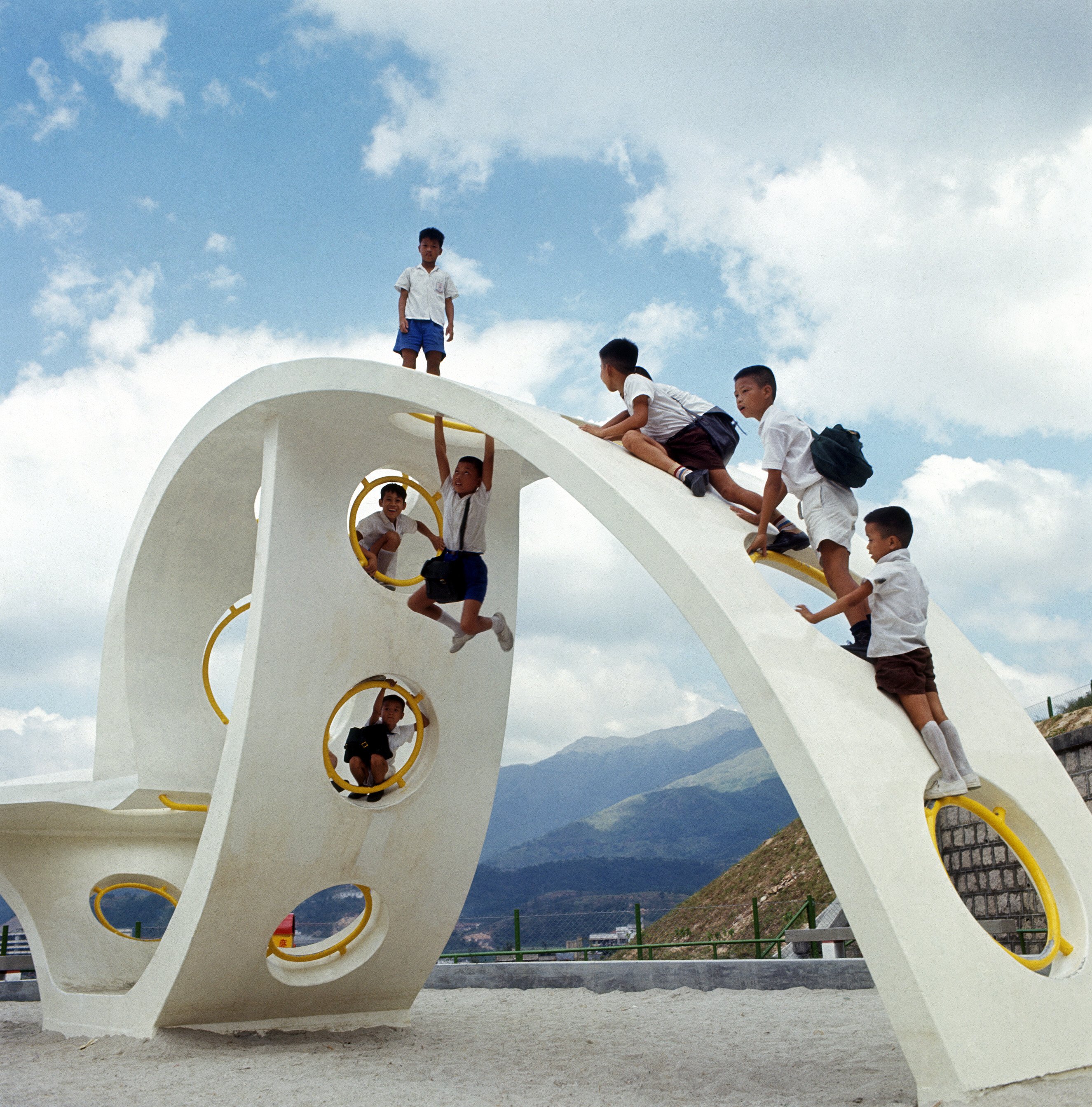 American artist Paul Selinger designed the now-demolished Shek Lei Playground, which was located in Kwai Chung. Photo: Information Services Department