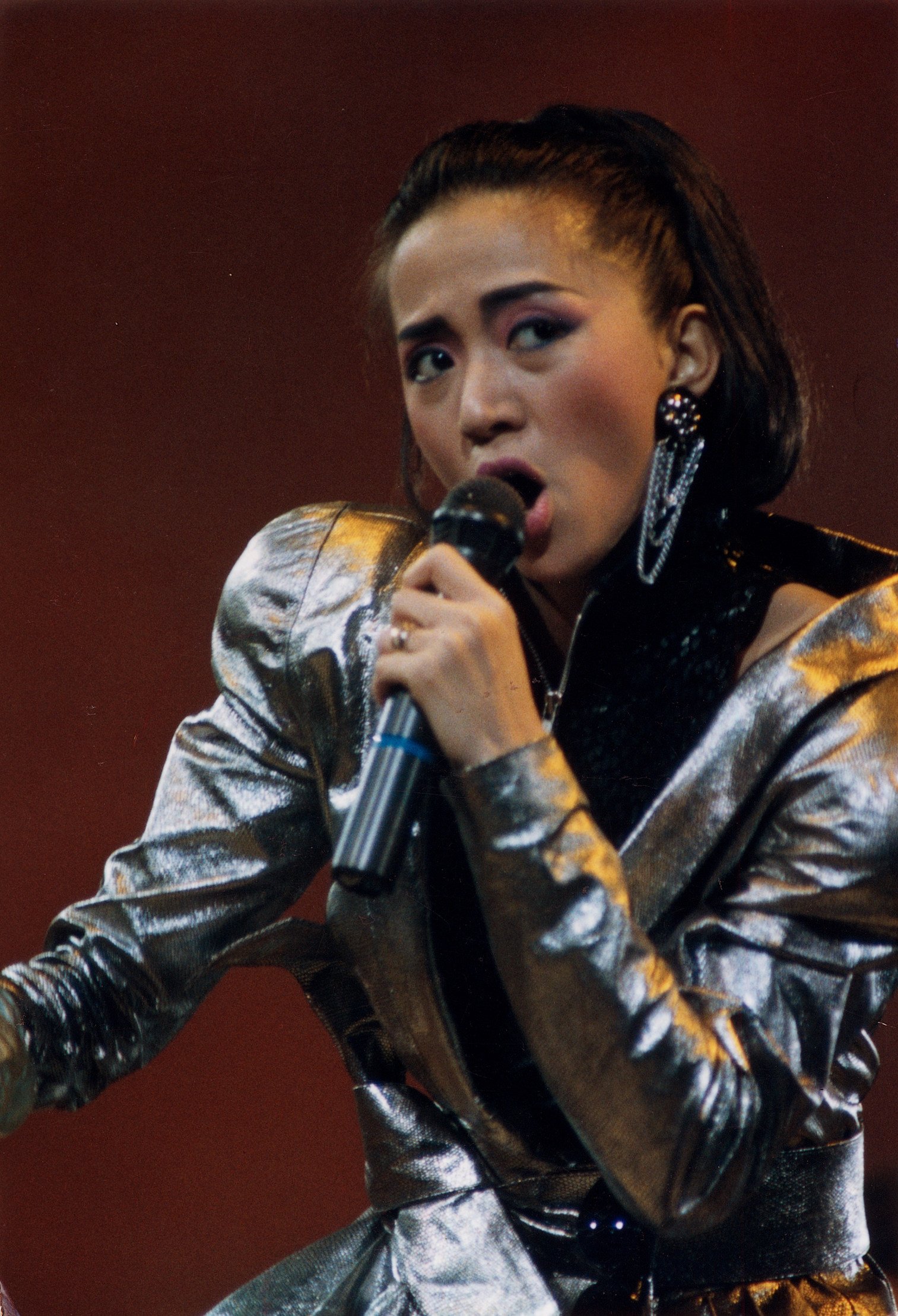 Anita Mui performs on Christmas Eve, 1991. Hong Kong’s biggest female Canto-pop star died of cervical cancer in 2003. A biopic of her life, Anita, comes out in November. Photo: SCMP