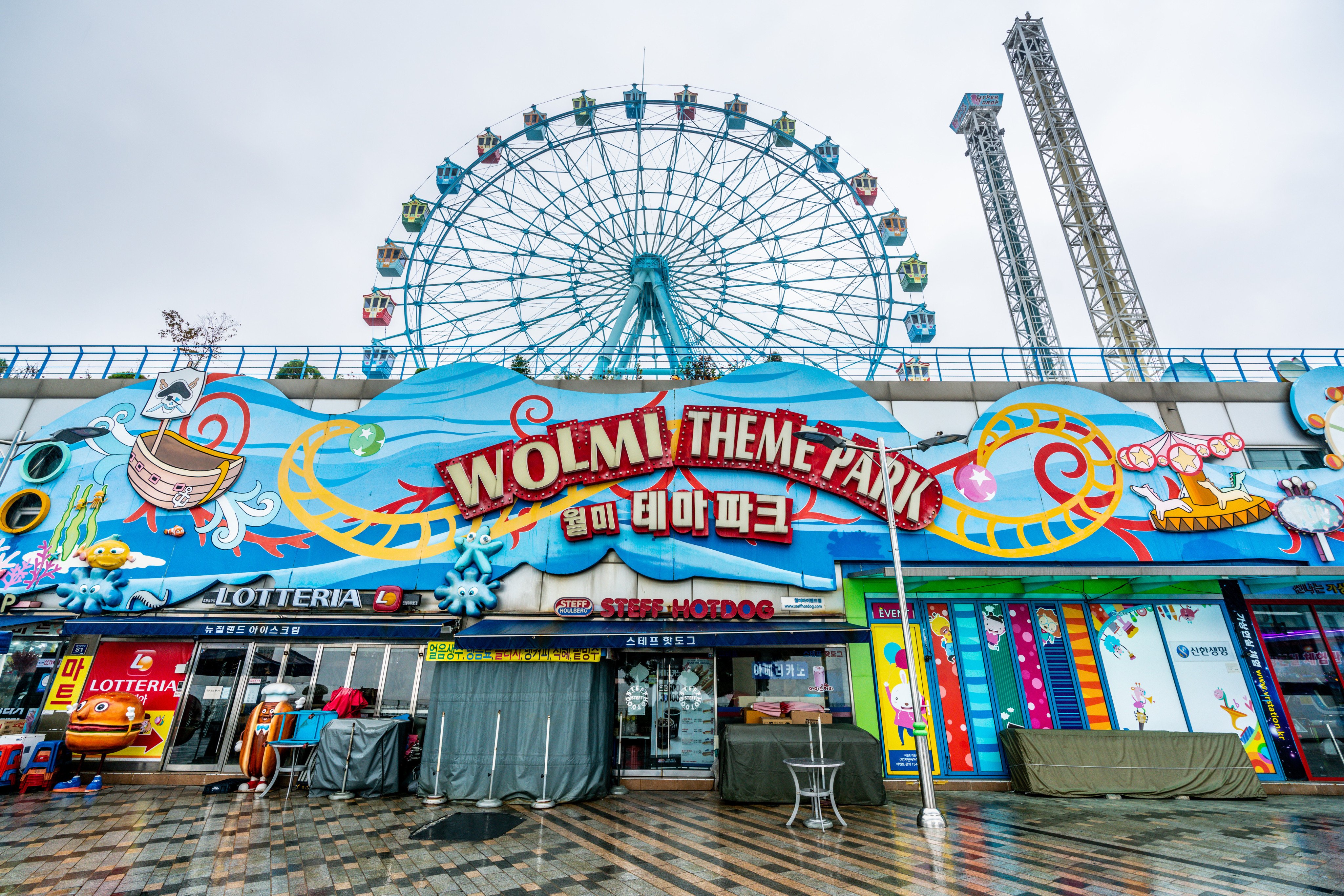 Incheon South Korea , 7 October 2019 : Wolmi theme park entrance with view of the ferris wheel on wolmido island in Incheon South Korea&#xA;&#xA;CREDIT: Shutterstock