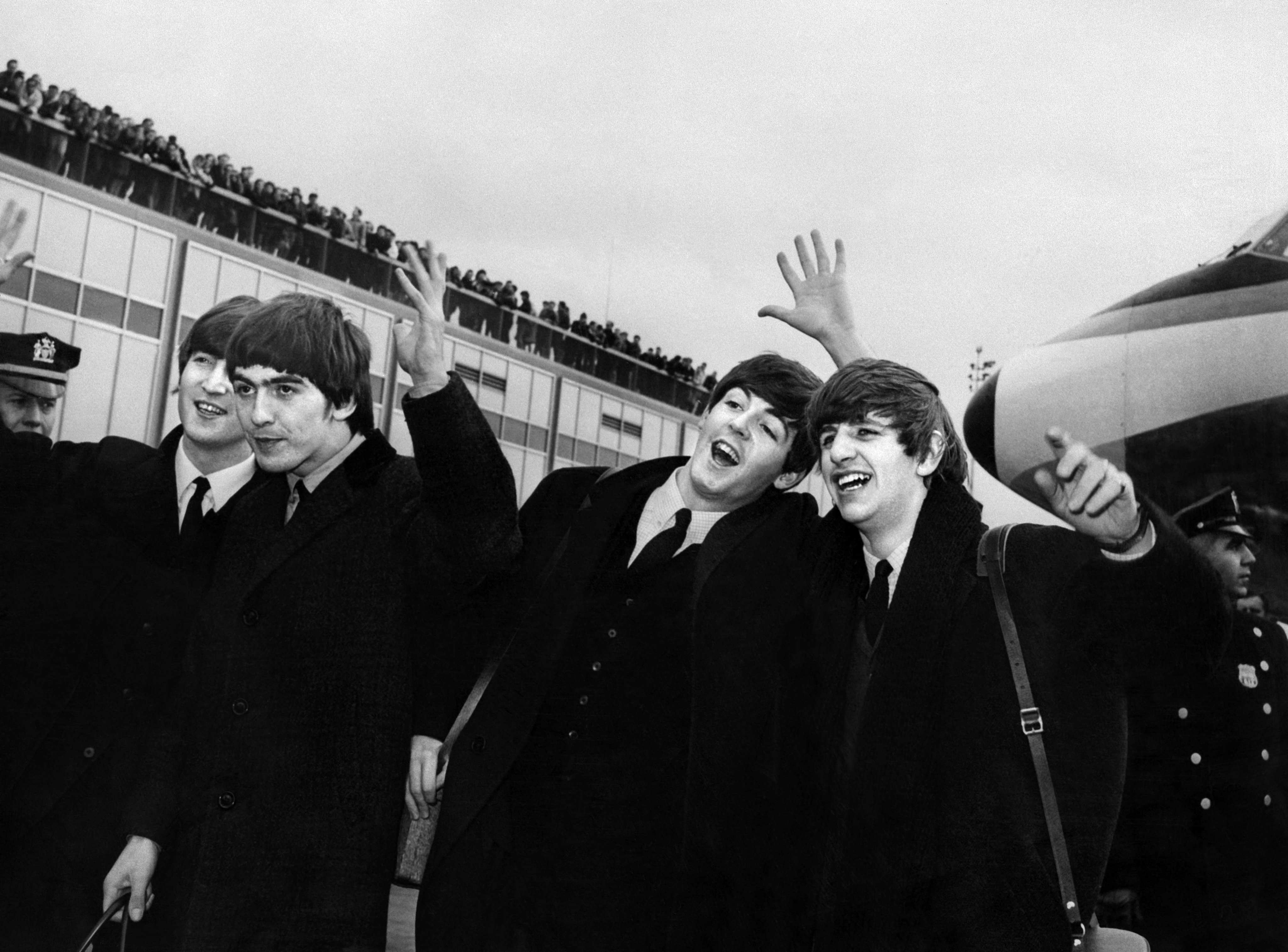 Paul McCartney's 'Lyrics' book reveals how John Lennon quit Beatles