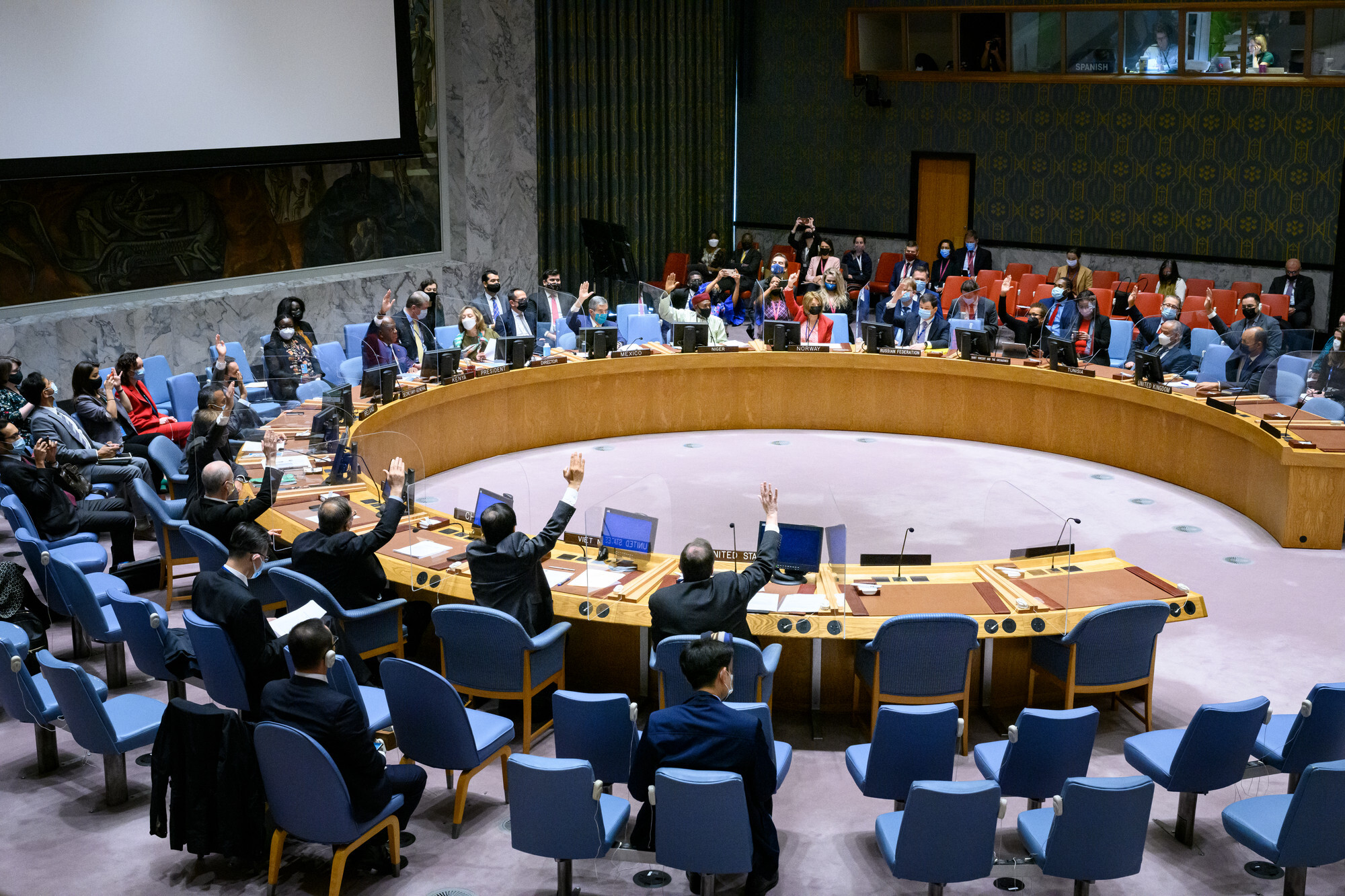 Representatives vote during a UN Security Council meeting in New York on October 29, 2021. Photo: UN Photo via Xinhua
