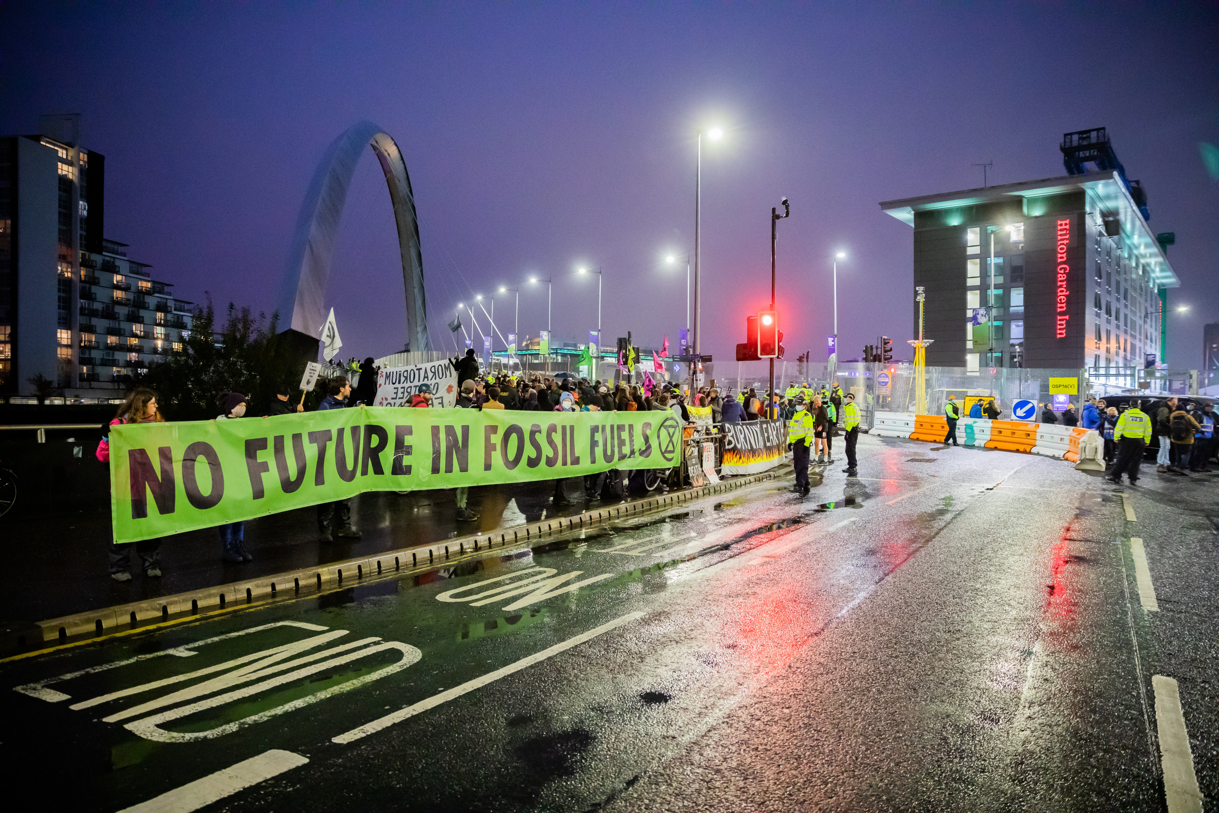 Activists demonstrate for better climate protection, during the COP26 UN Climate Change Conference in Glasgow, Scotland, on November 8. Photo: DPA
