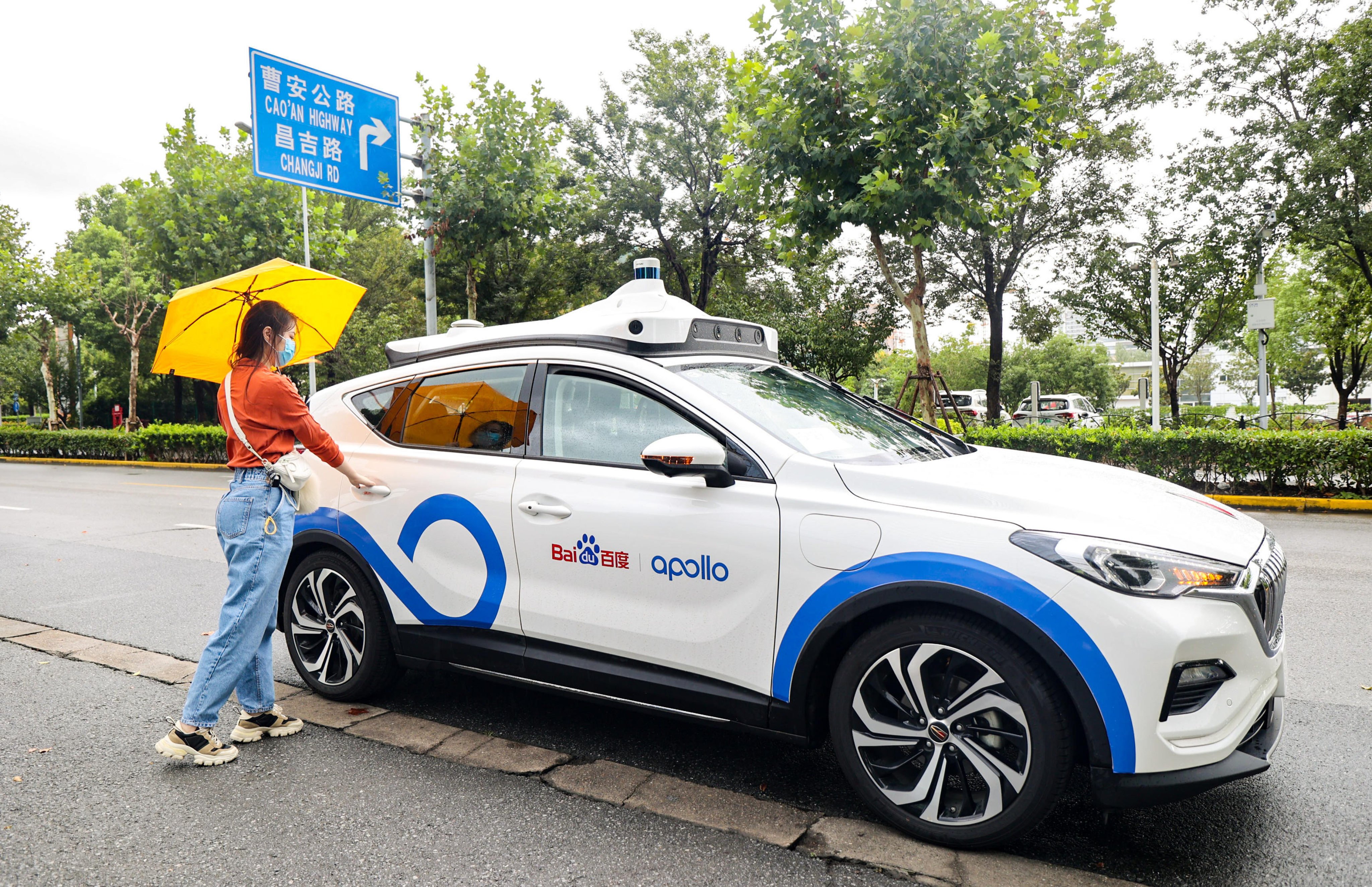 Baidu, Pony AI granted China's first licences to charge passengers for  self-driving taxis in Beijing | South China Morning Post