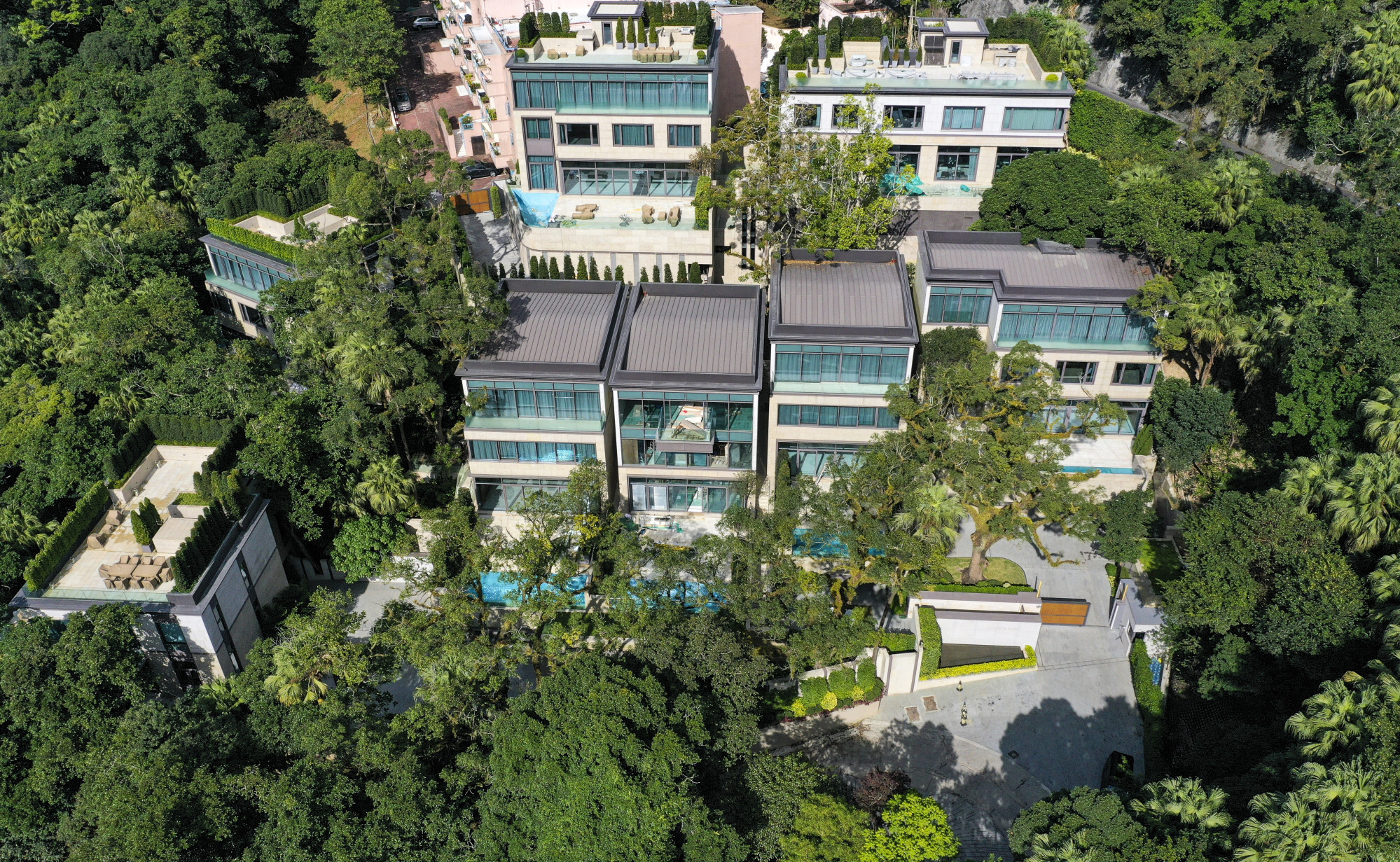 Hong Kong Luxury Home Sales Recover From Covid-19-induced Slump, To Hit ...