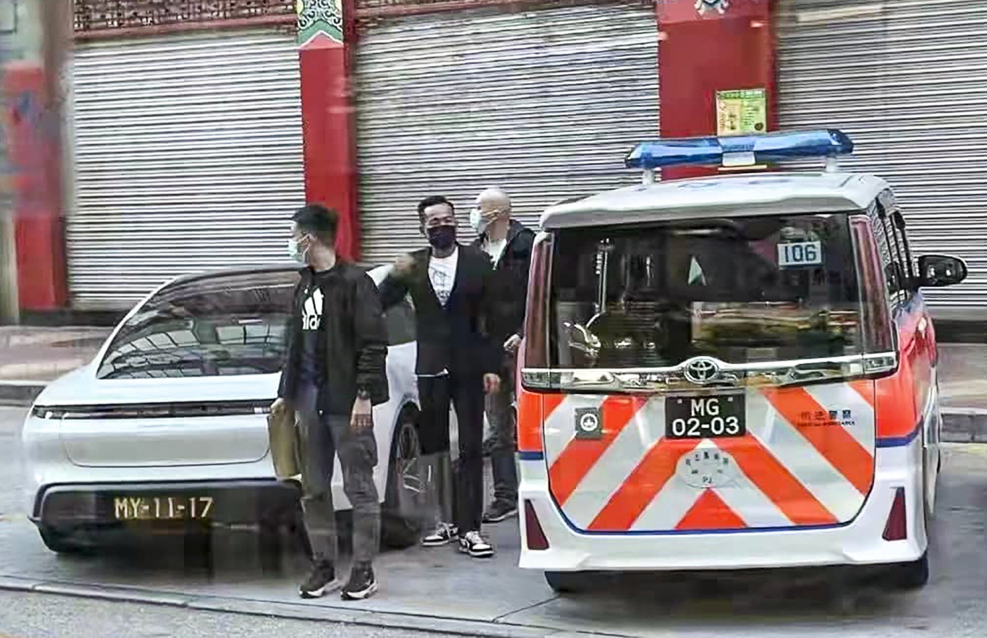 Alvin Chau (centre) is taken in for questioning last week after mainland Chinese authorities issued an arrest warrant over cross-border gambling allegations. Photo: Facebook