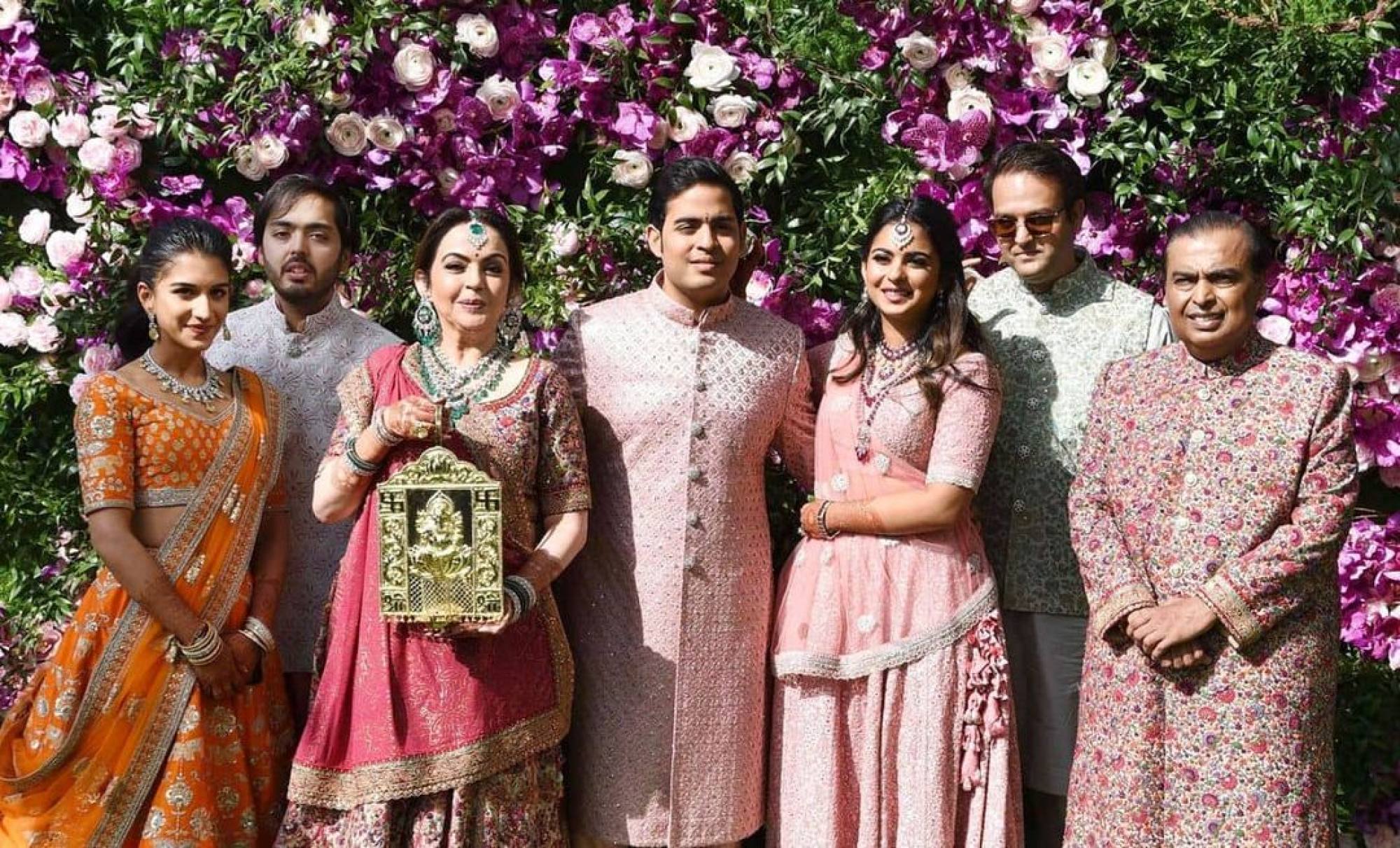 Inside twins Isha and Akash Ambani’s billion-dollar bond: born through ...