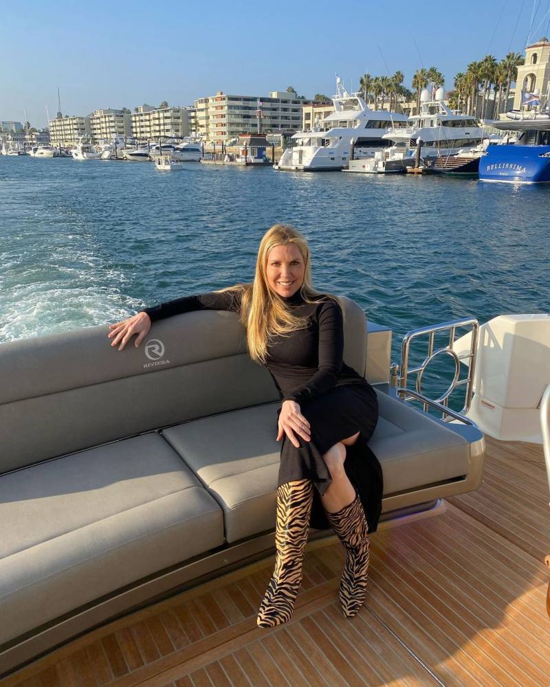 The 'RHOC' Cast Ranked By Net Worth Proves They're Living Lavish Lifestyles