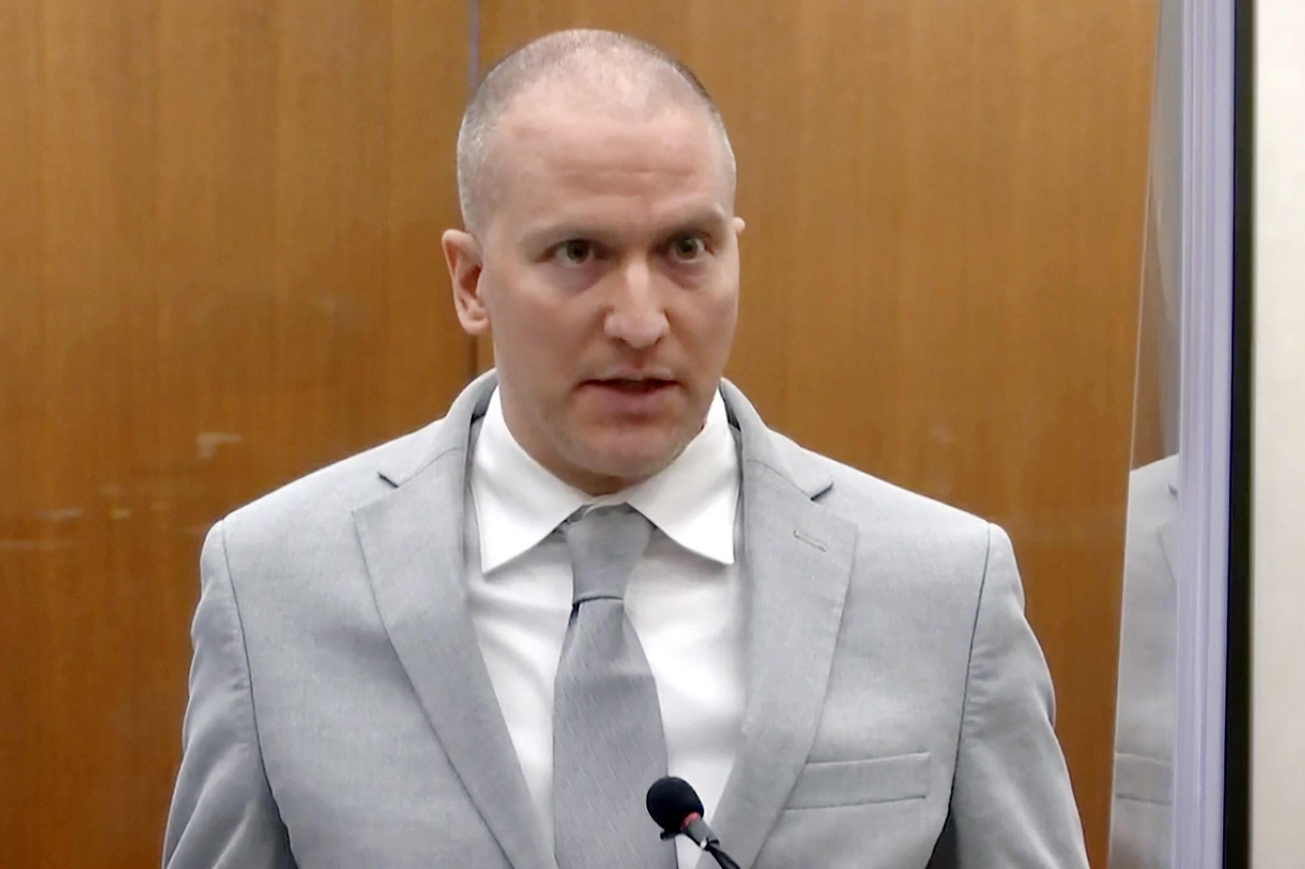 Former Minneapolis police Officer Derek Chauvin addresses the court as Hennepin County Judge Peter Cahill presides over sentencing at the Hennepin County Courthouse in Minneapolis in June. Photo: Court TV via AP
