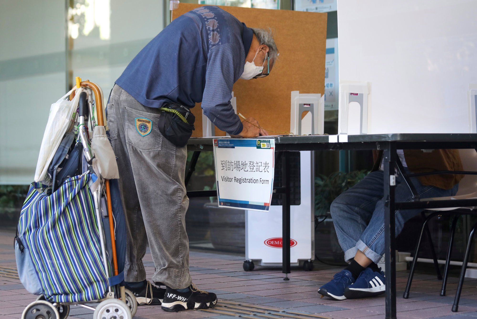 Coronavirus Hong Kong Jockey Club, firms team to give 20,000