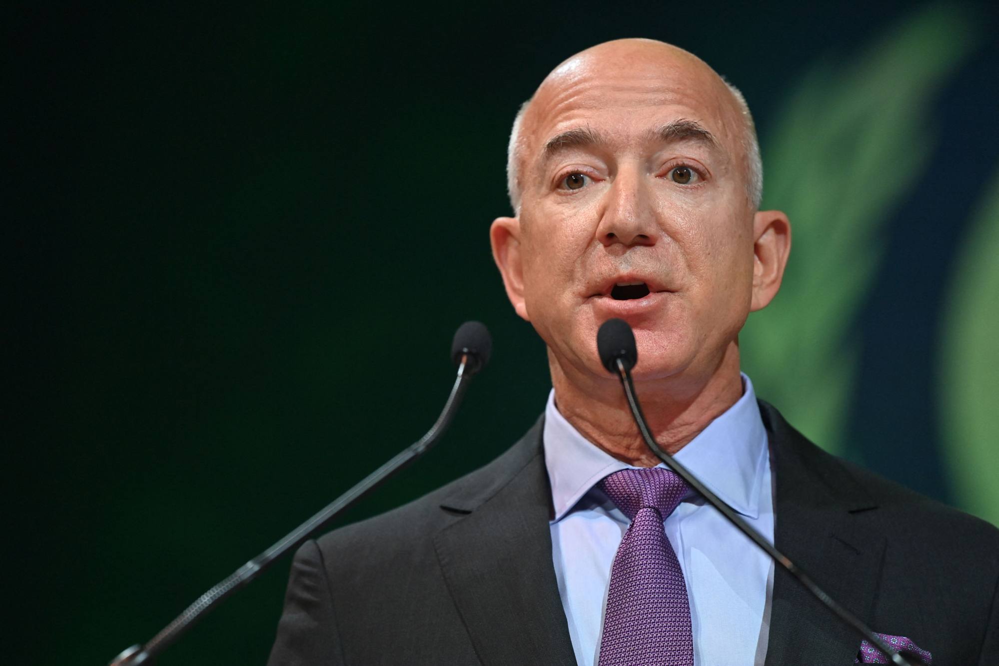 Jeff Bezos Net Worth 2021: Is  CEO Still the Richest Man in the World?