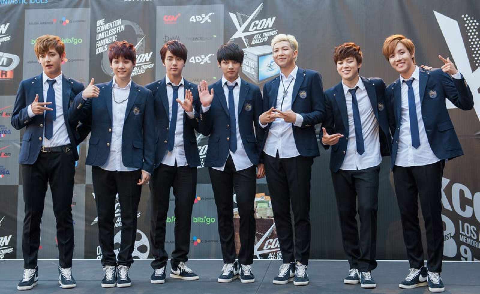 BTS посещают KCON в Лос-Анджелесе, Калифорния, в 2014 году. Фото: Getty Images