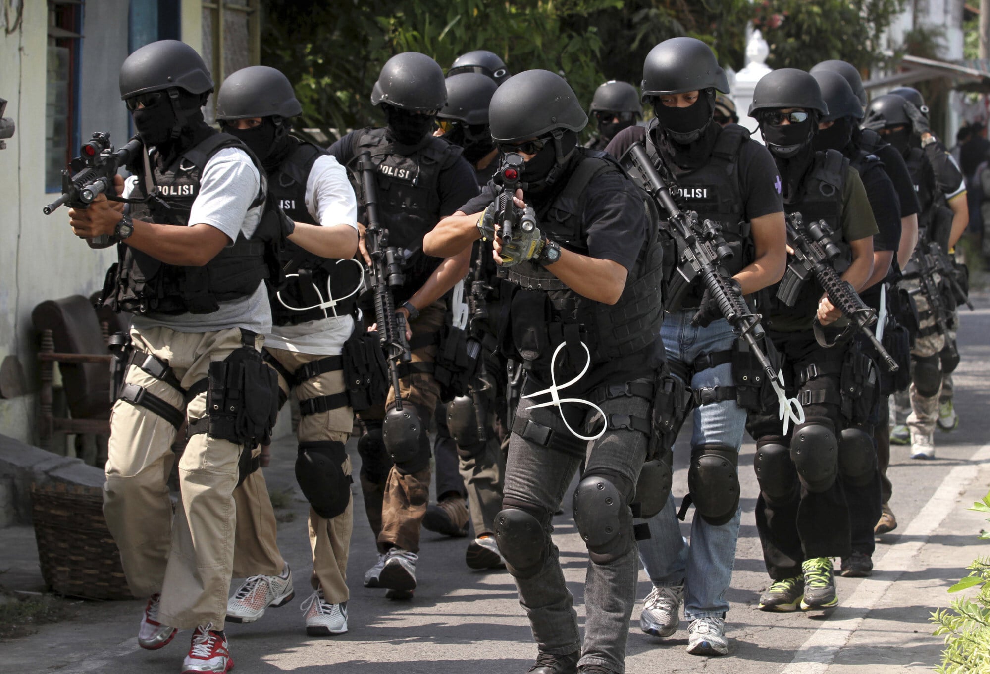 Indonesian counter-terrorism police prepare for a raid in Solo, Central Java. File photo: AP