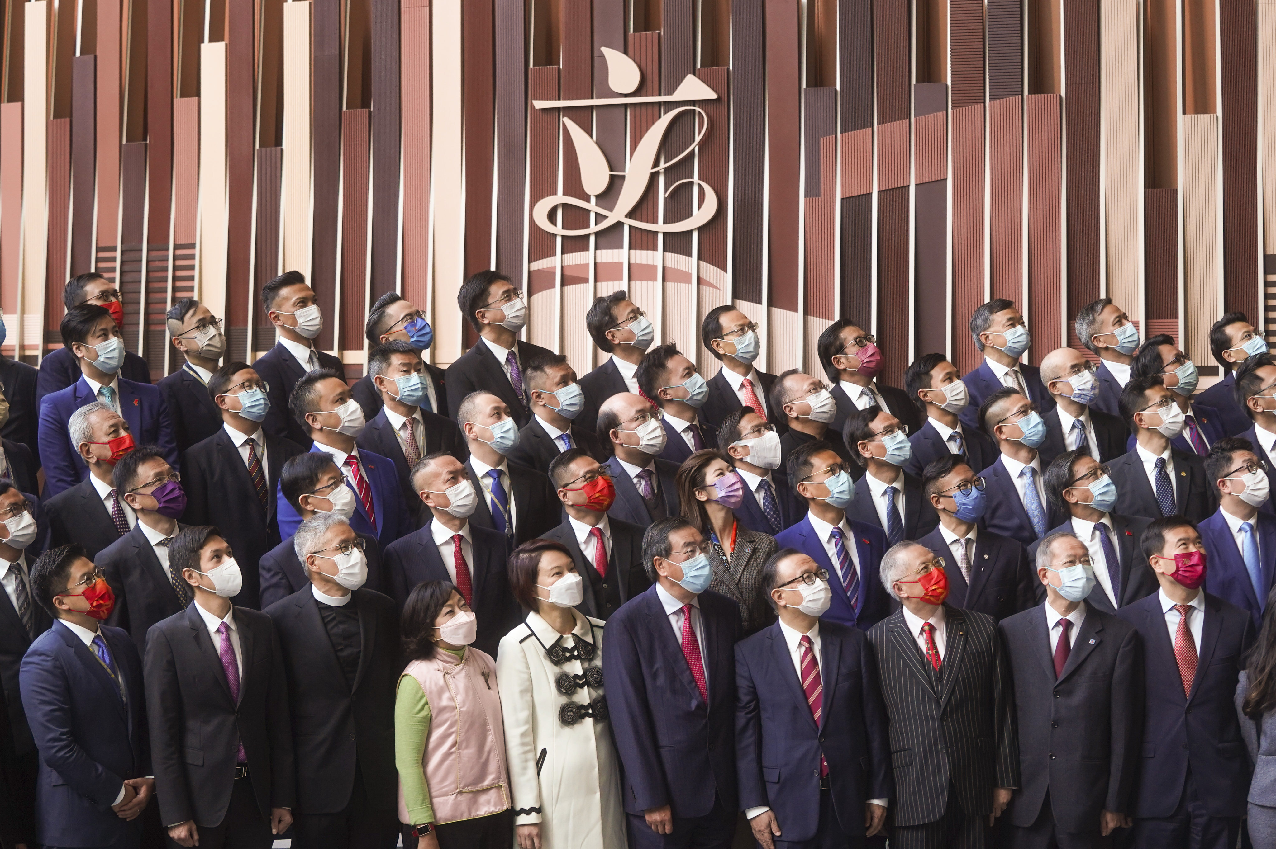 Hong Kong’s new lawmakers pose for a group photo. Photo: Sam Tsang