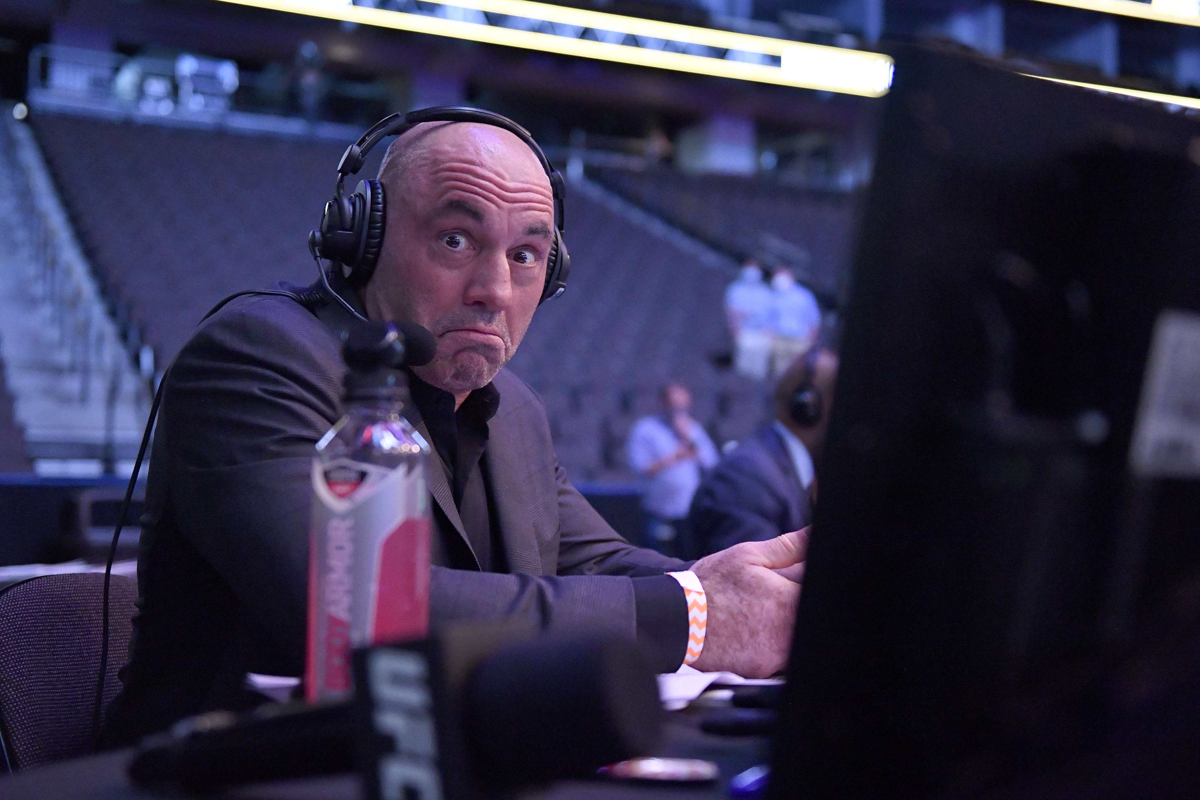 Announcer Joe Rogan reacts during UFC 249 at VyStar Veterans Memorial Arena in Jacksonville, Florida. Photo: Douglas P DeFelice/Getty Images/AFP