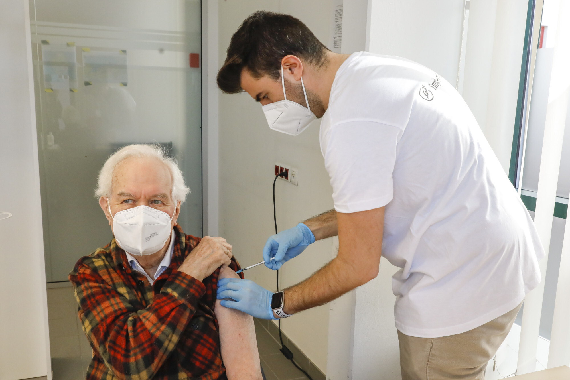A patient receives a coronavirus vaccination in Vienna, Austria. Photo: AP