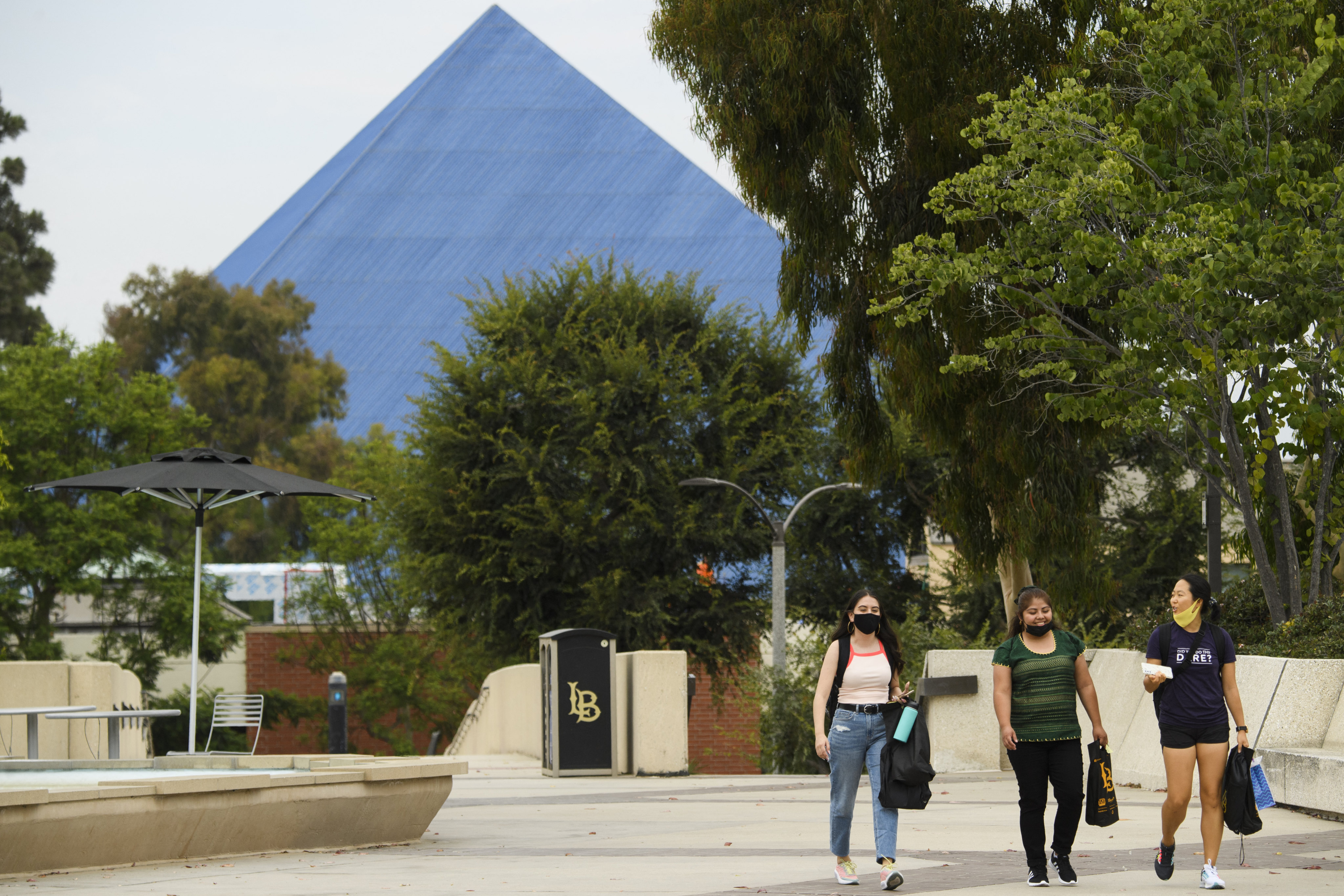 People walk on the California State University’s Long Beach campus. Photo: AFP