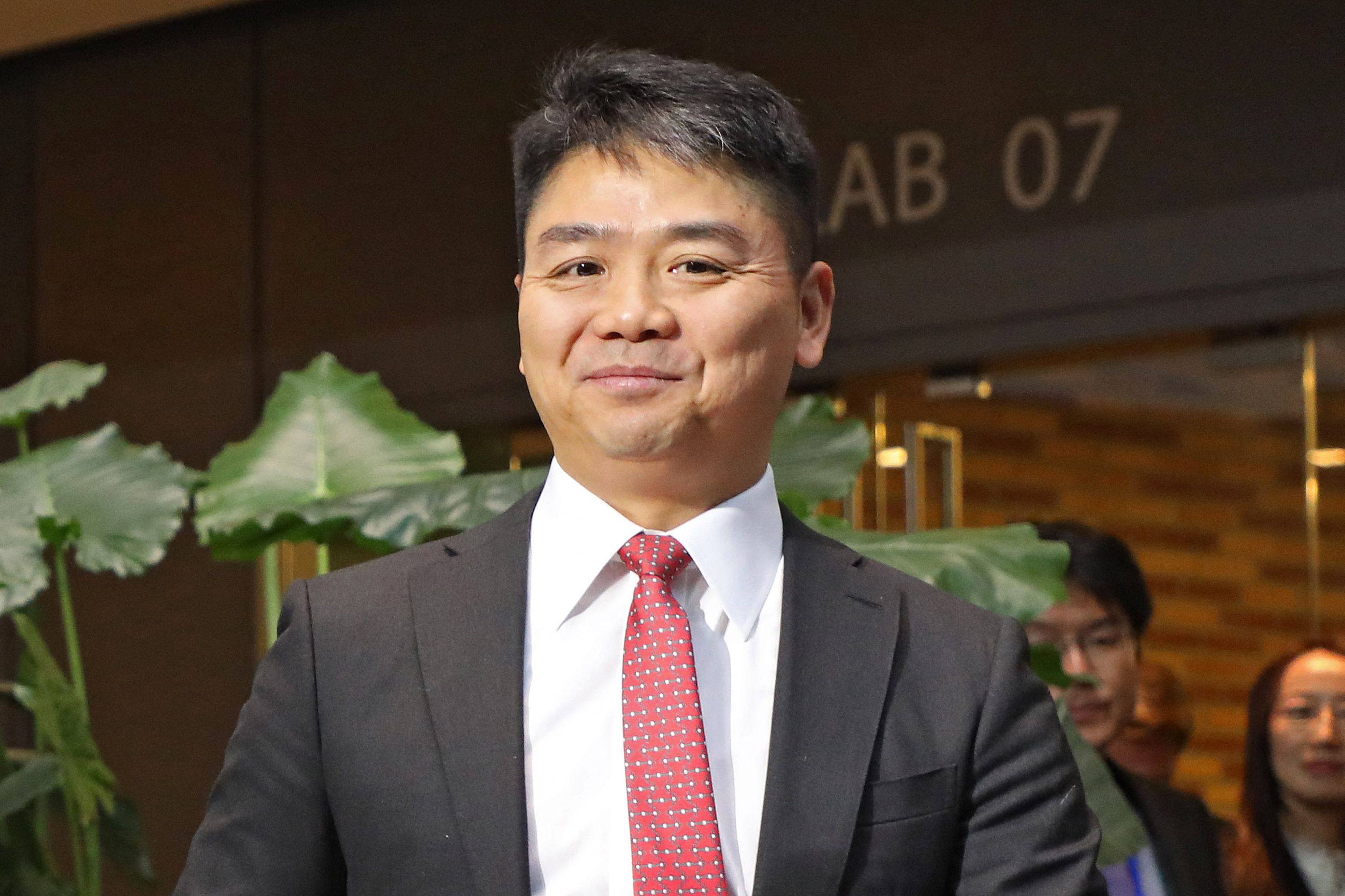 JD.com CEO Richard Liu Qiangdong pictured on January 9, 2018 after signing an agreement during a meeting between French leaders and business leaders in Beijing. Photo: AFP