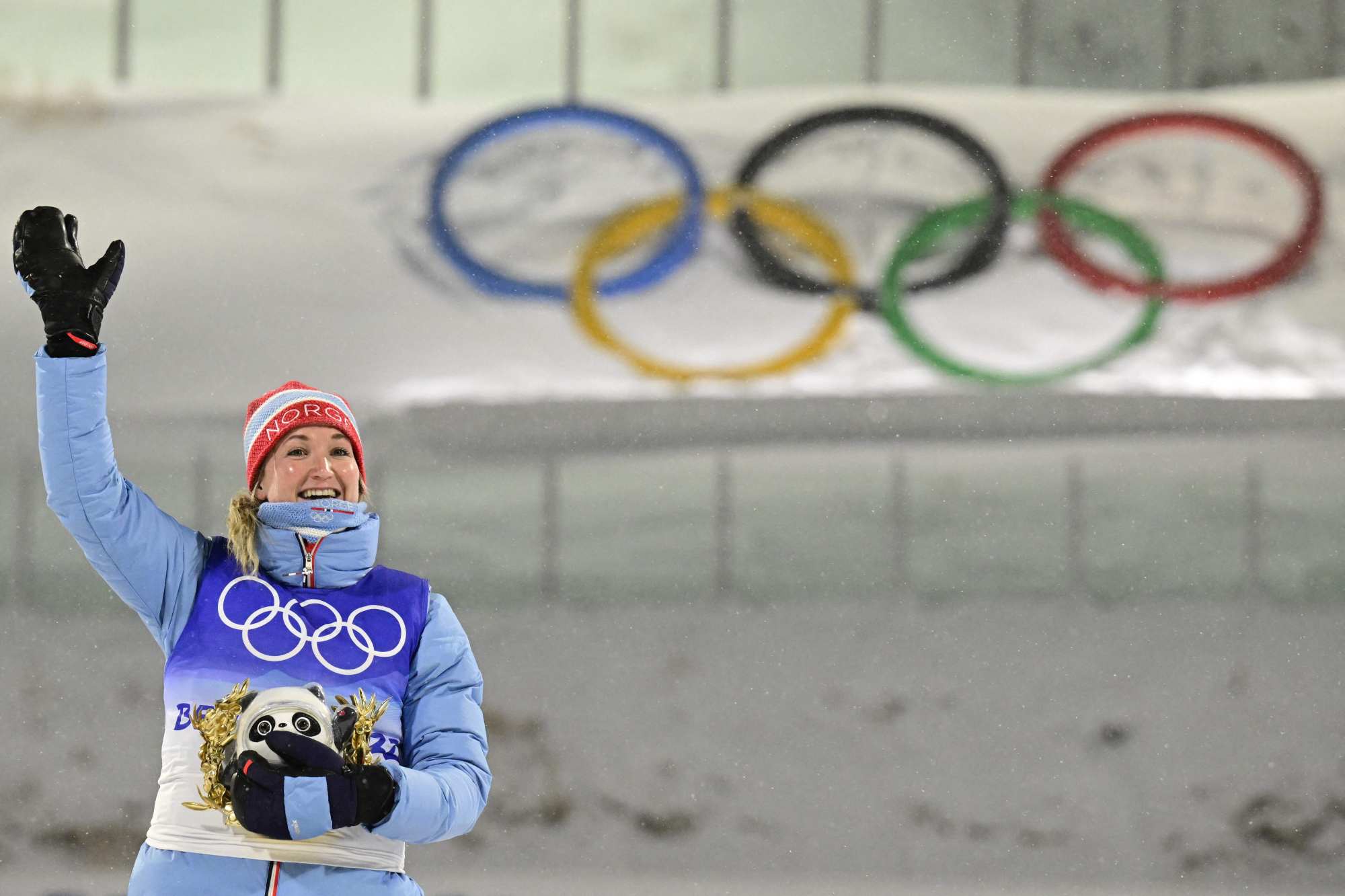 Winter Olympics Hungarian-Chinese Liu Shaoang takes mens 500m short track gold as home favourites Wu Dajin and Ren Ziwei fail to reach podium South China Morning Post