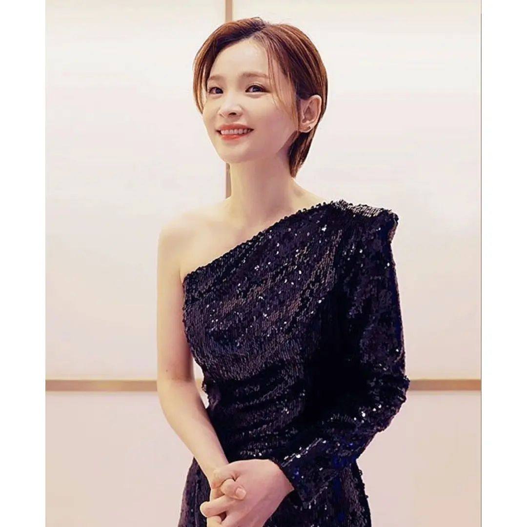 Who is Jeon Mi-do, star of new Netflix K-drama Thirty-Nine? Photo: @jeonmido_/Instagram