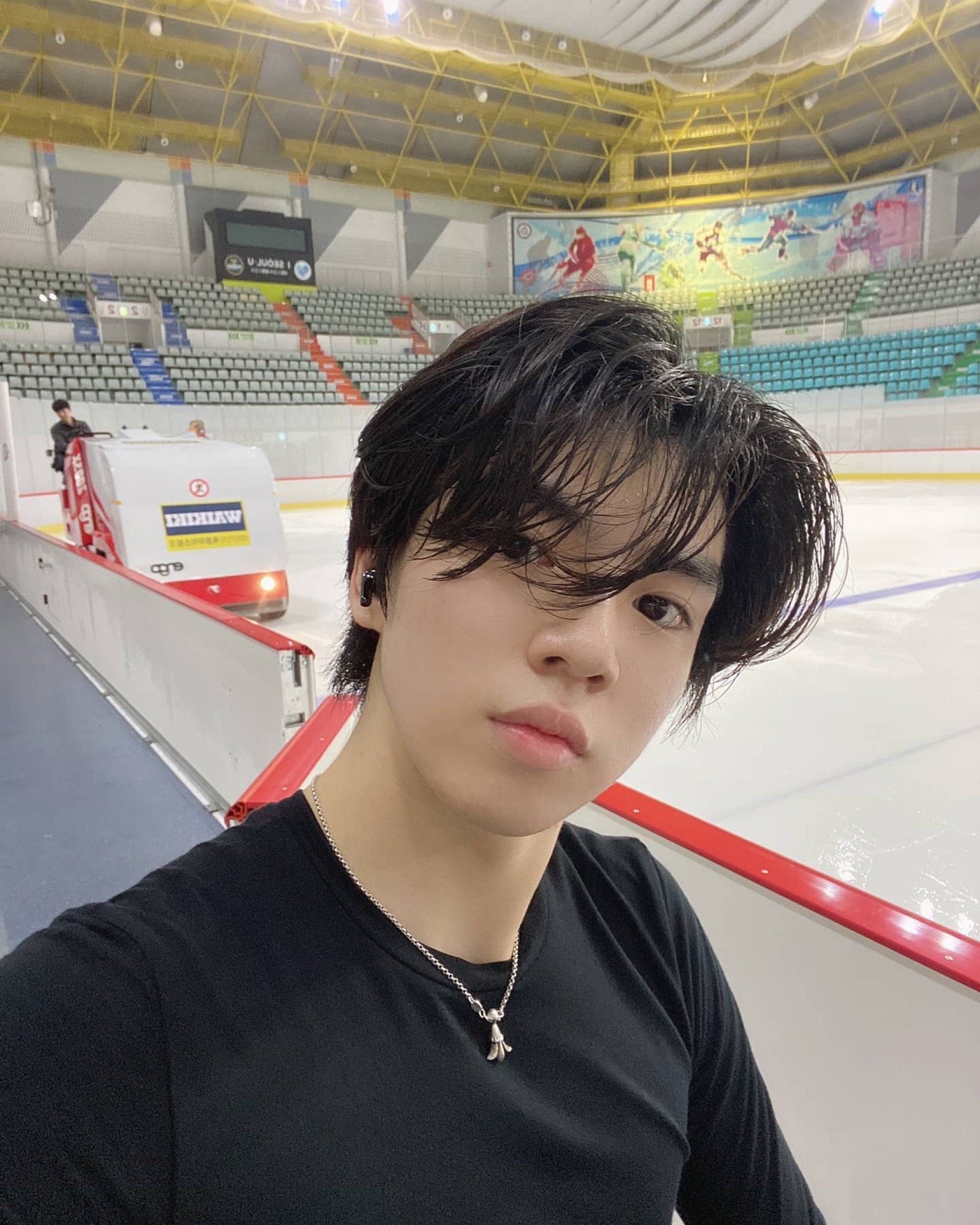 Meet Cha Jun hwan the Olympic figure skater with a K pop past he