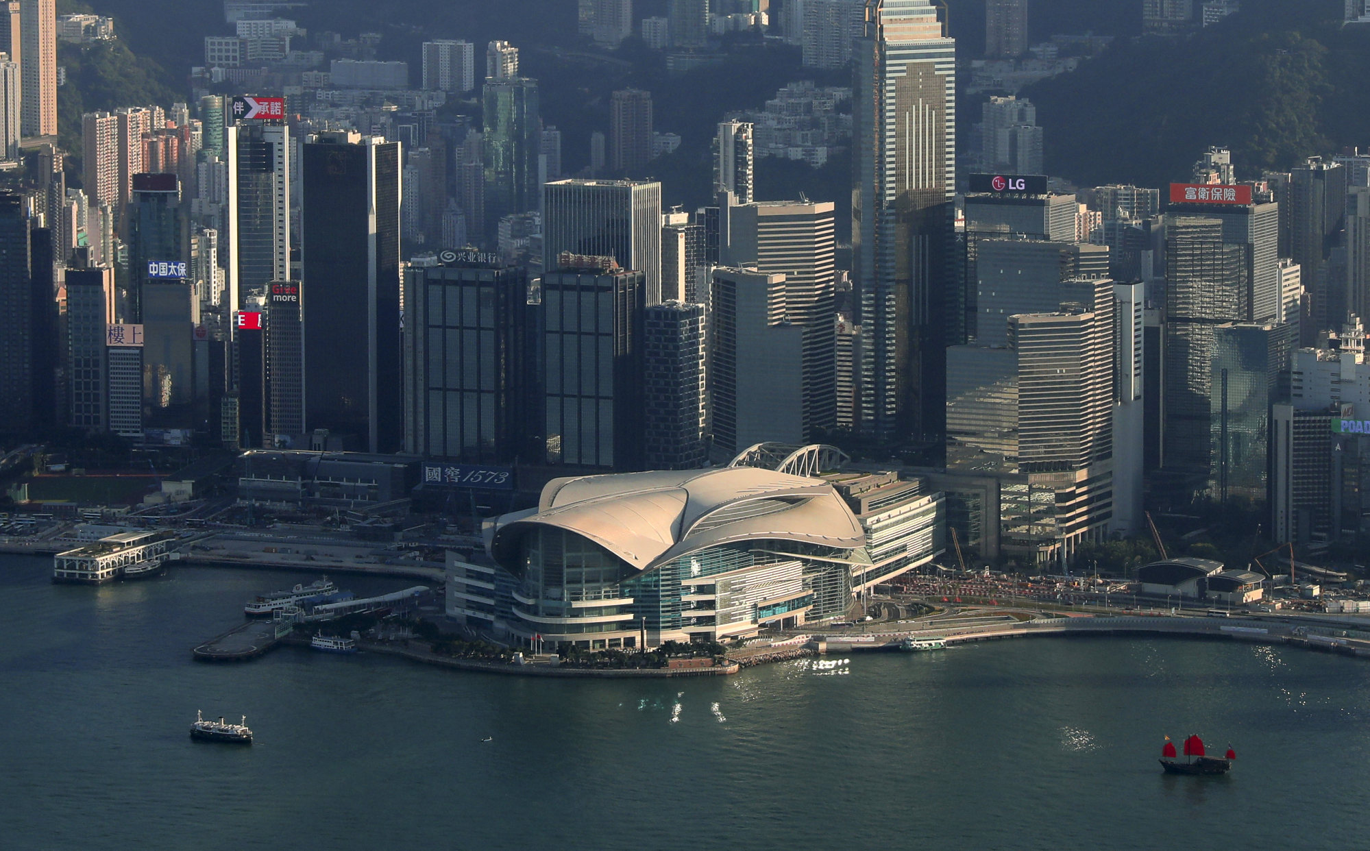 New World Development offered the Hong Kong Convention and Exhibition Centre to use as a testing facility. Photo: Nora Tam