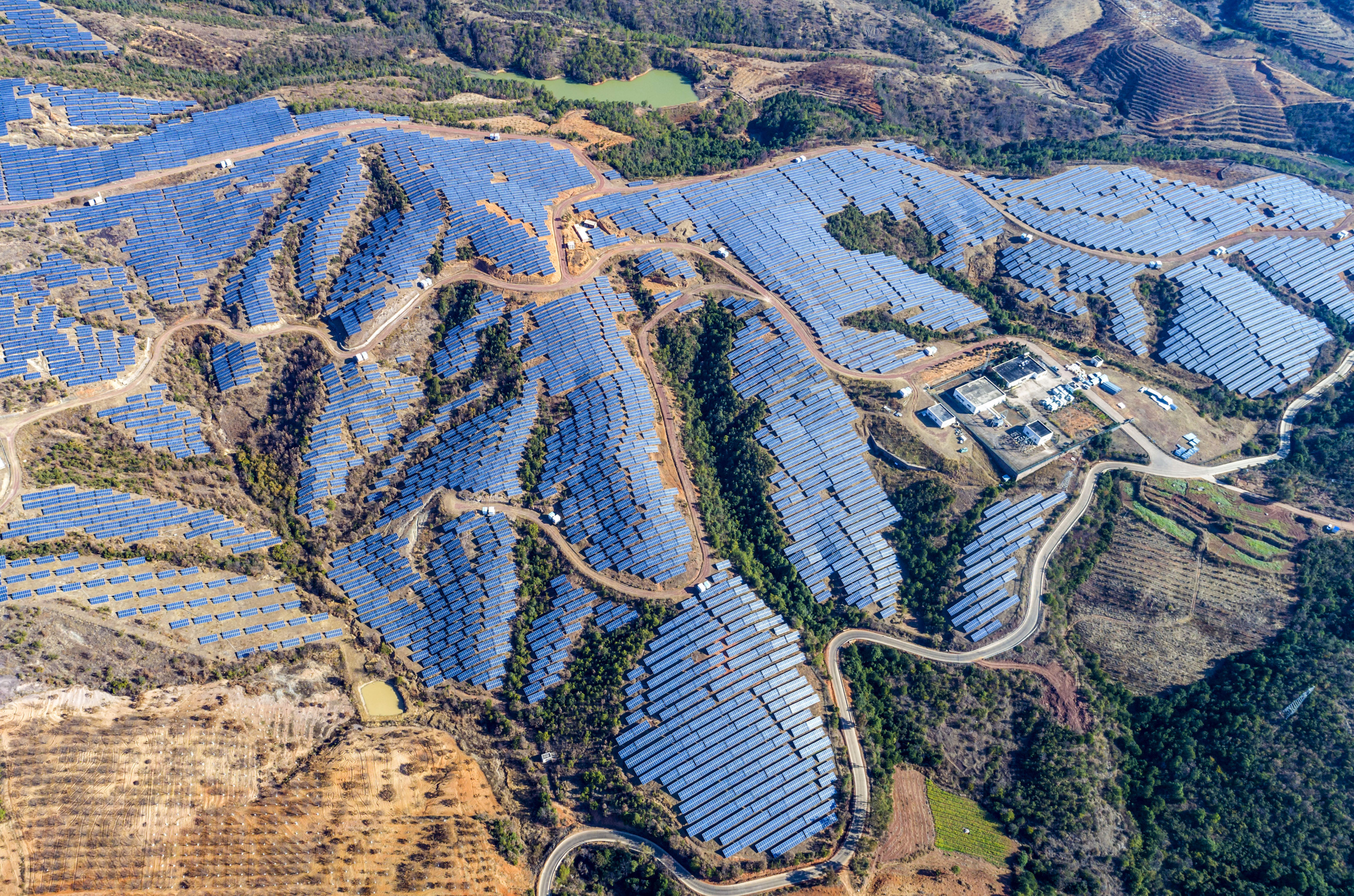 An aerial view of a solar power plant in Yongren county in Yunnan, China. Photo: Xinhua