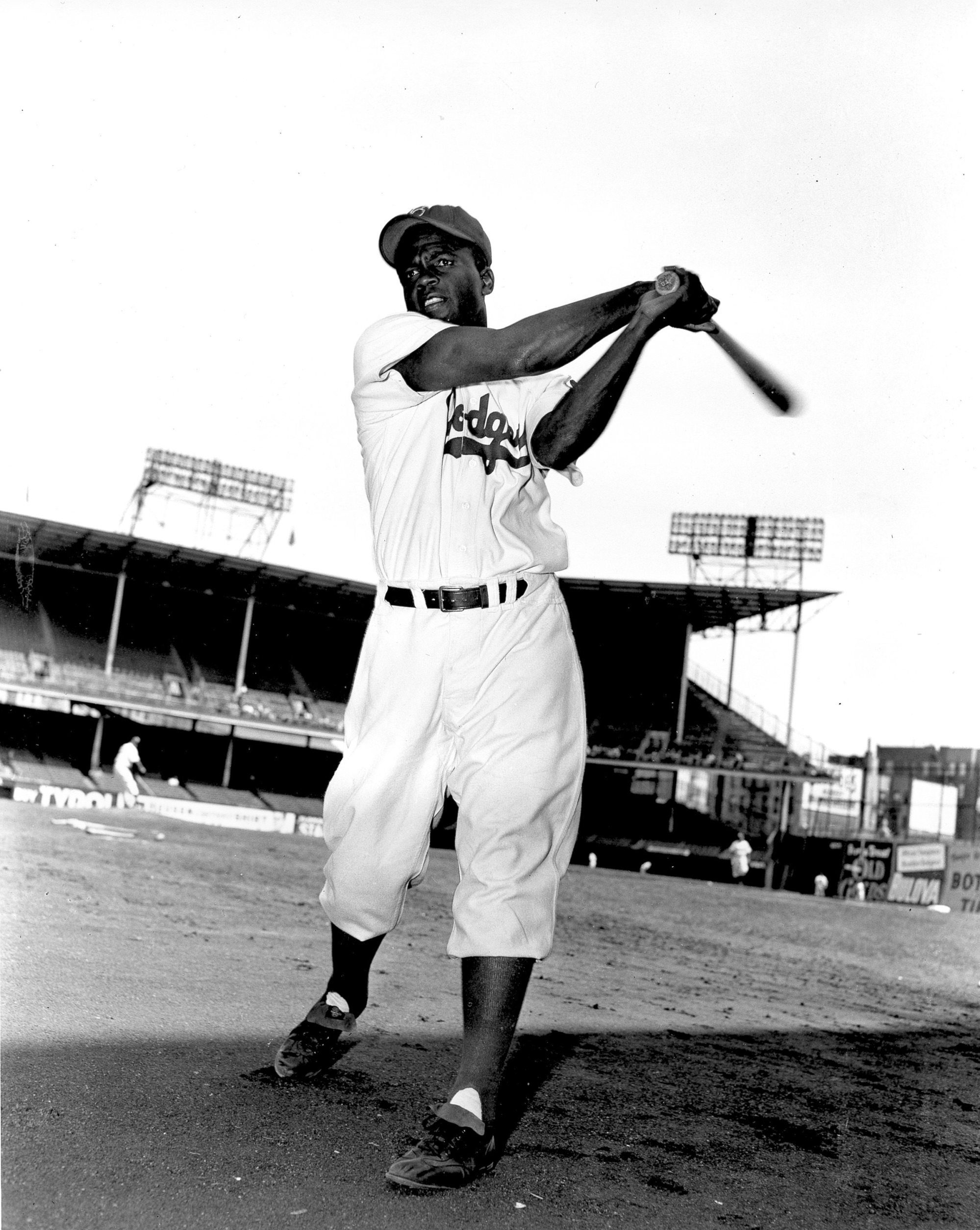 Dodgers: Jackie Robinson Bat Fetches Record Price at Auction