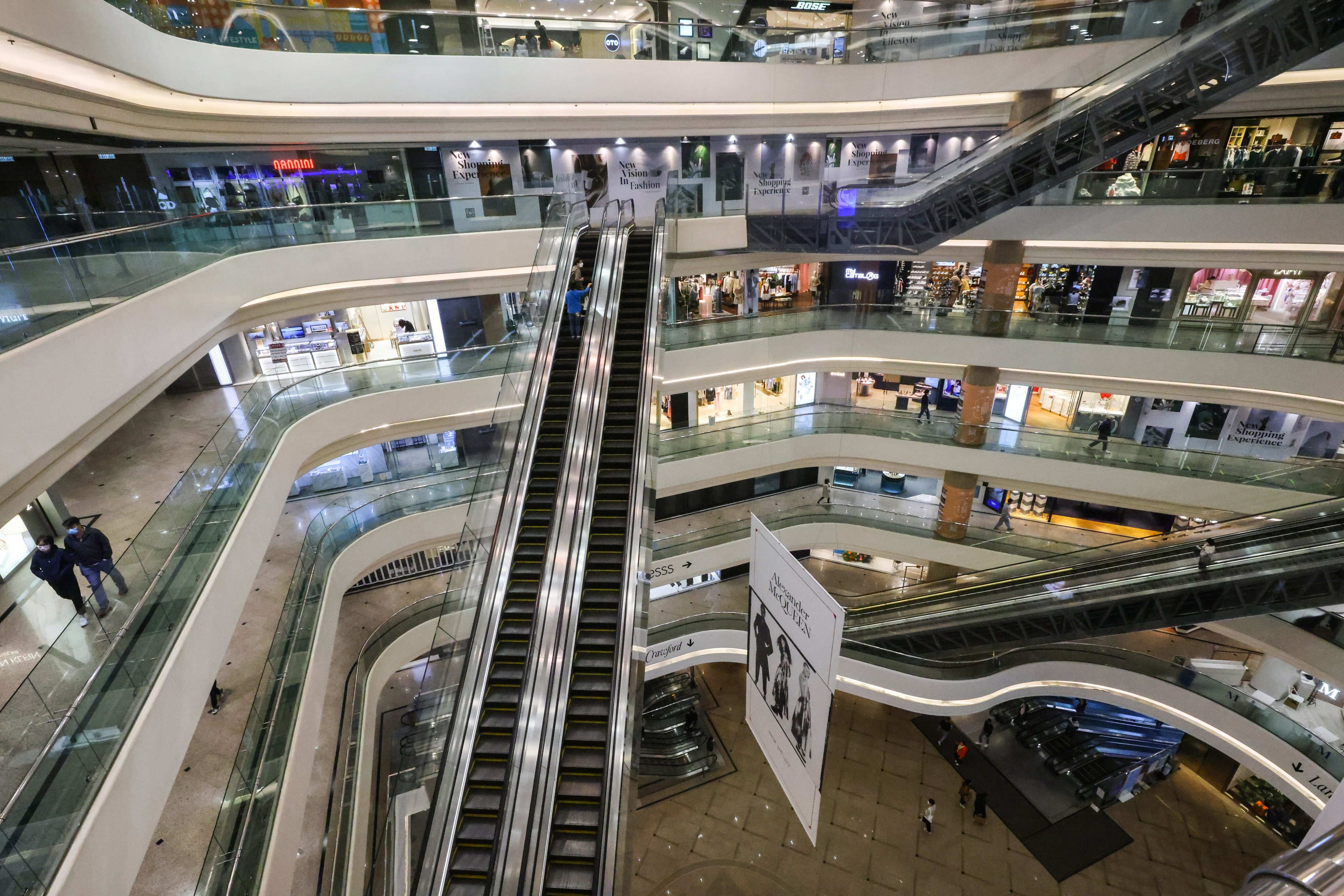 Malls across Hong Kong are empty due to rising coronavirus infections in the city. Photo: Dickson Lee