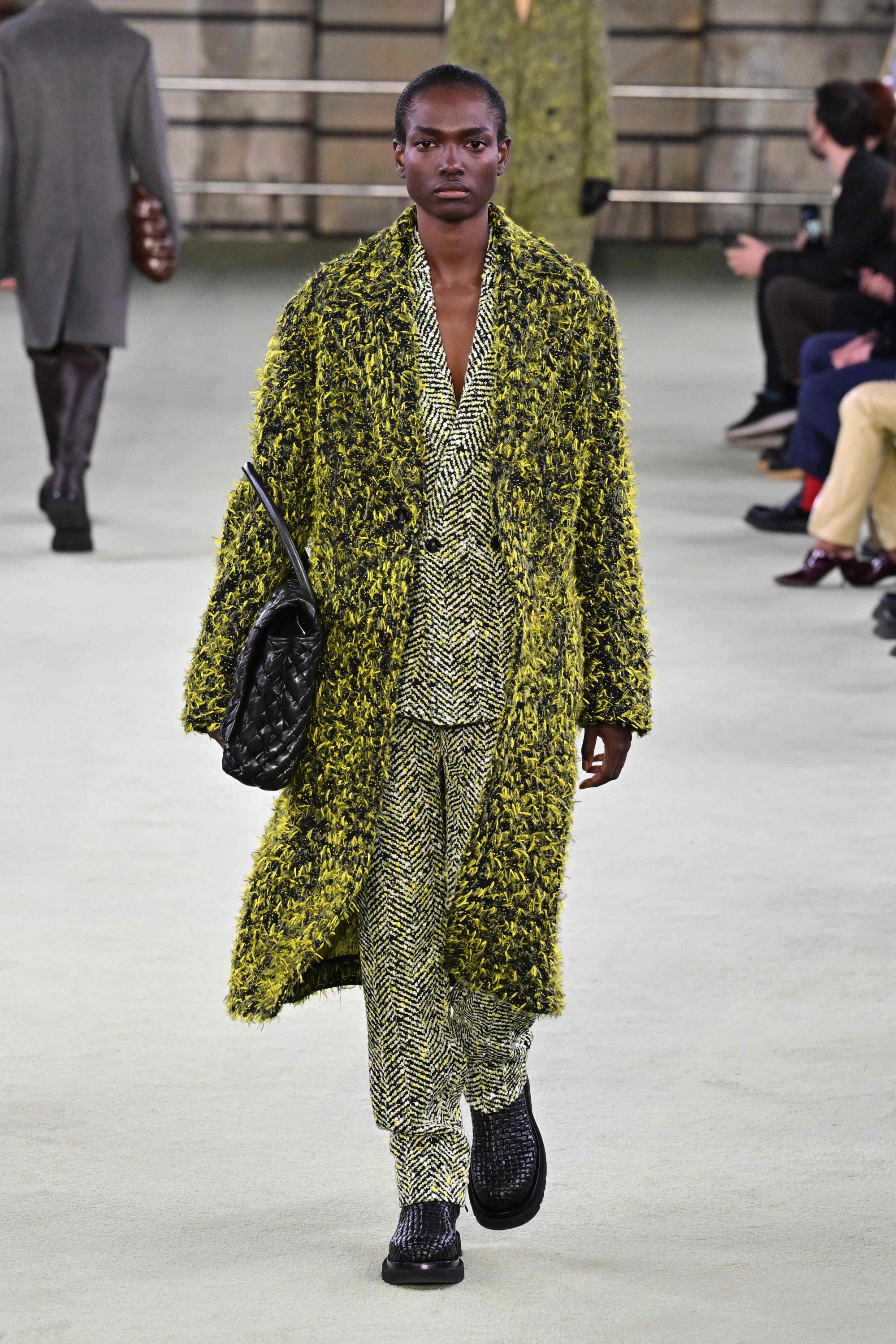 How Bottega Veneta hit refresh at Milan Fashion Week: new creative ...