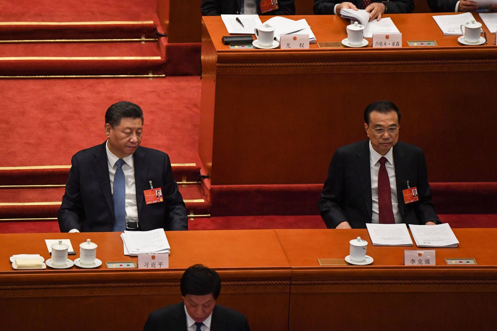 President Xi Jinping (left) and Premier Li Keqiang at the opening session of the NPC in Beijing. Photo: AFP