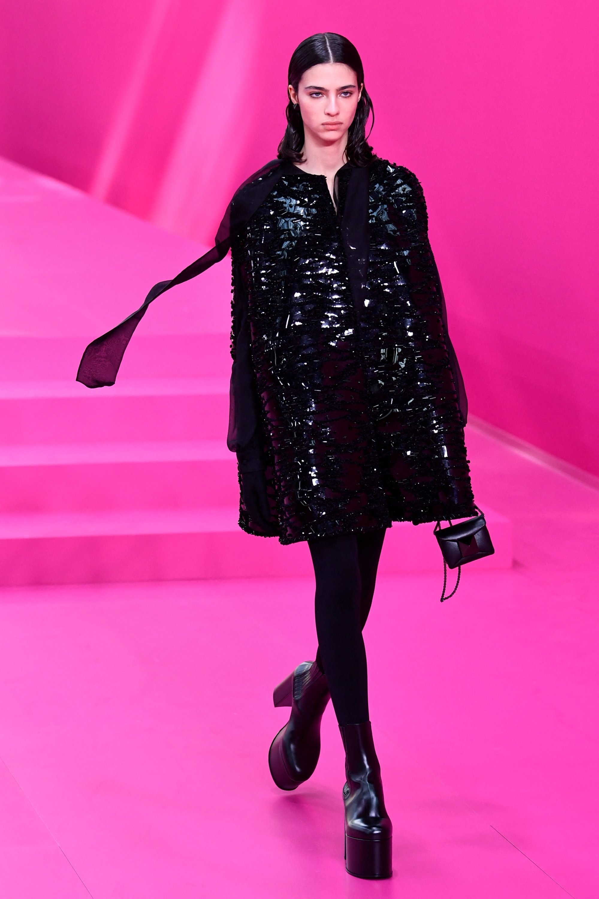 Demna Gvasalia reinvigorates Balenciaga with strategic disrespect, Paris  fashion week