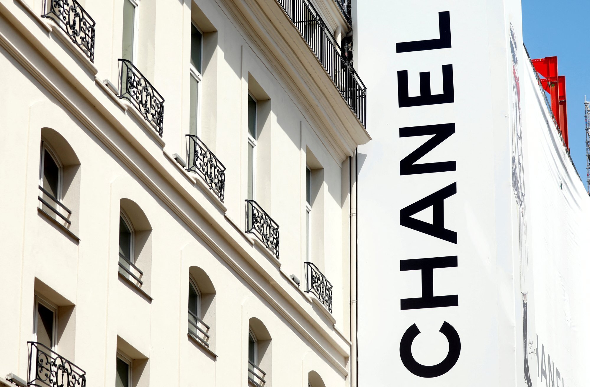 Chanel, LVMH, Kering add to brands closing Russia stores